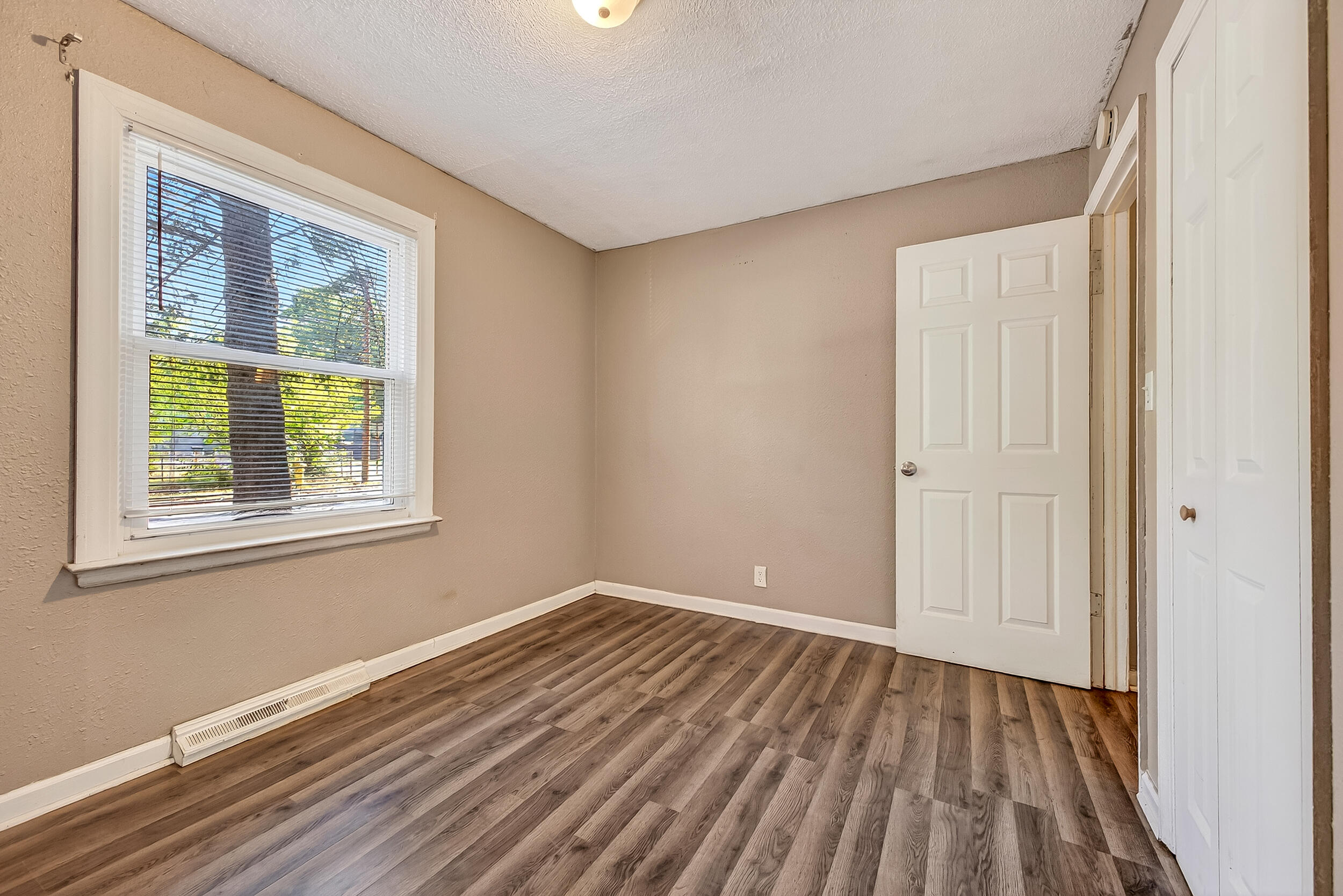 356 Amsterdam Avenue