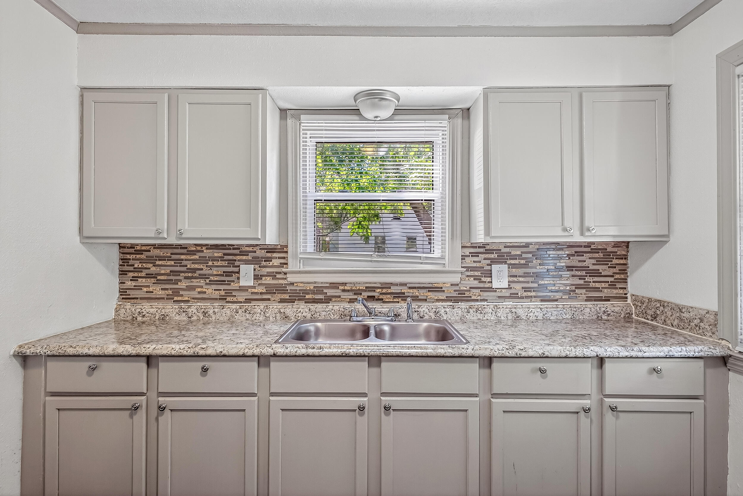 356 Amsterdam Avenue