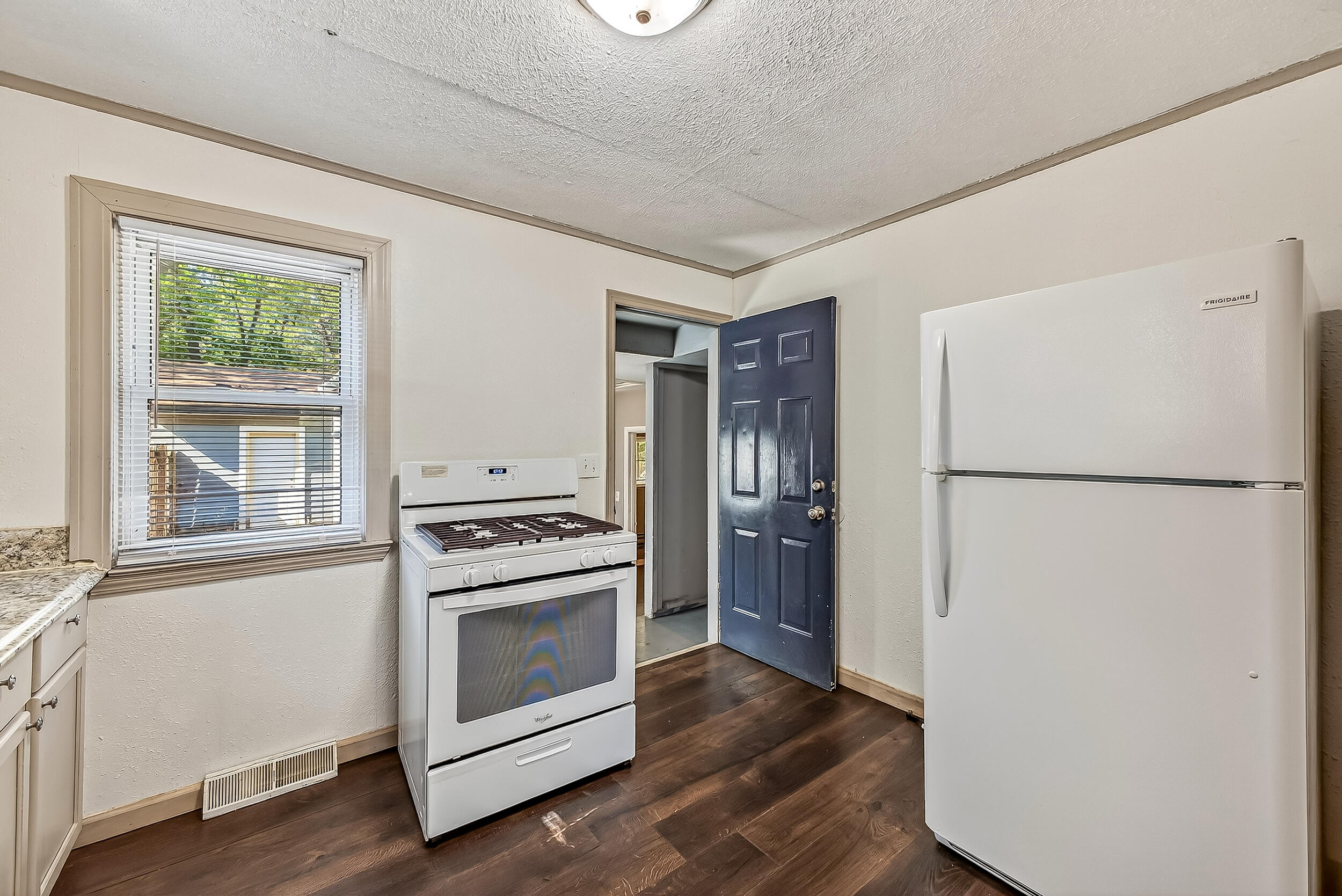 356 Amsterdam Avenue