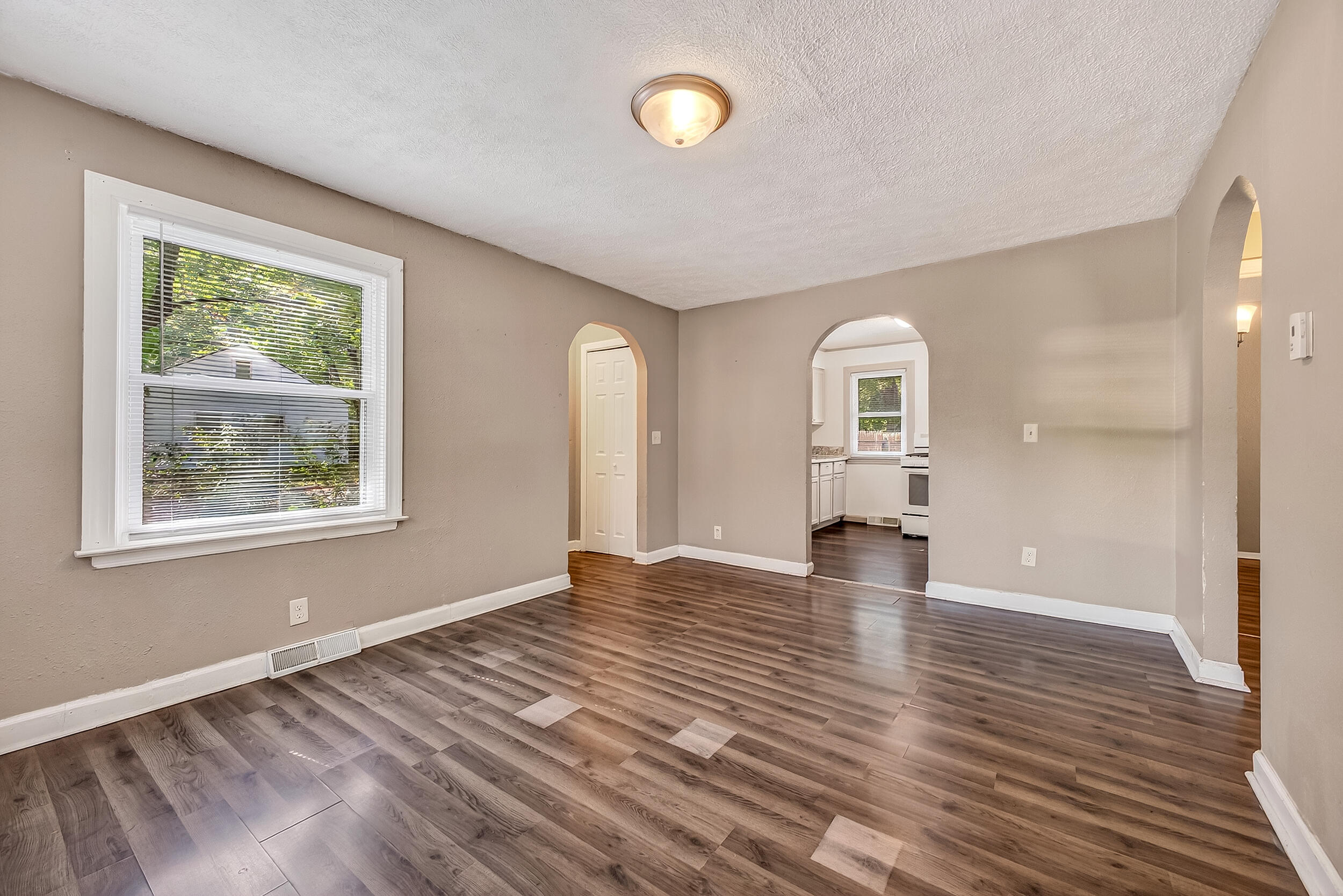 356 Amsterdam Avenue