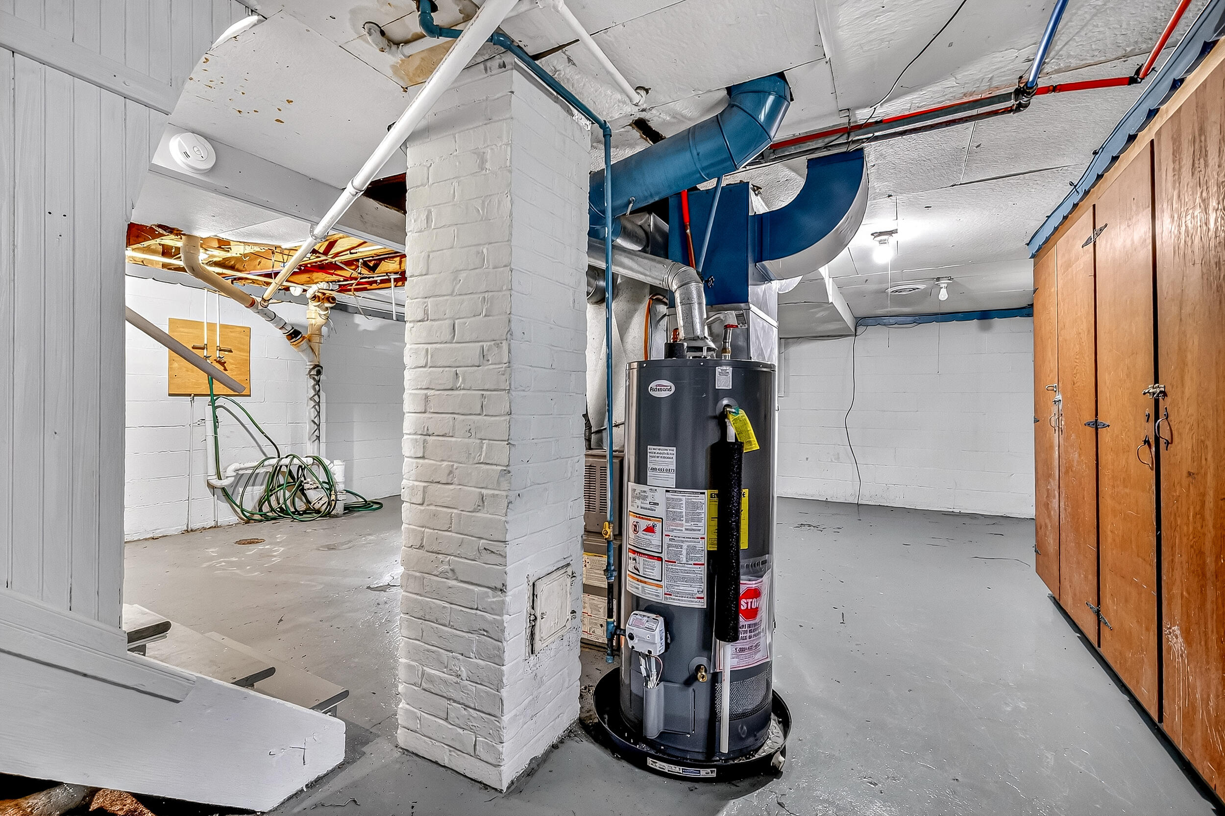 224 E Lincoln Avenue