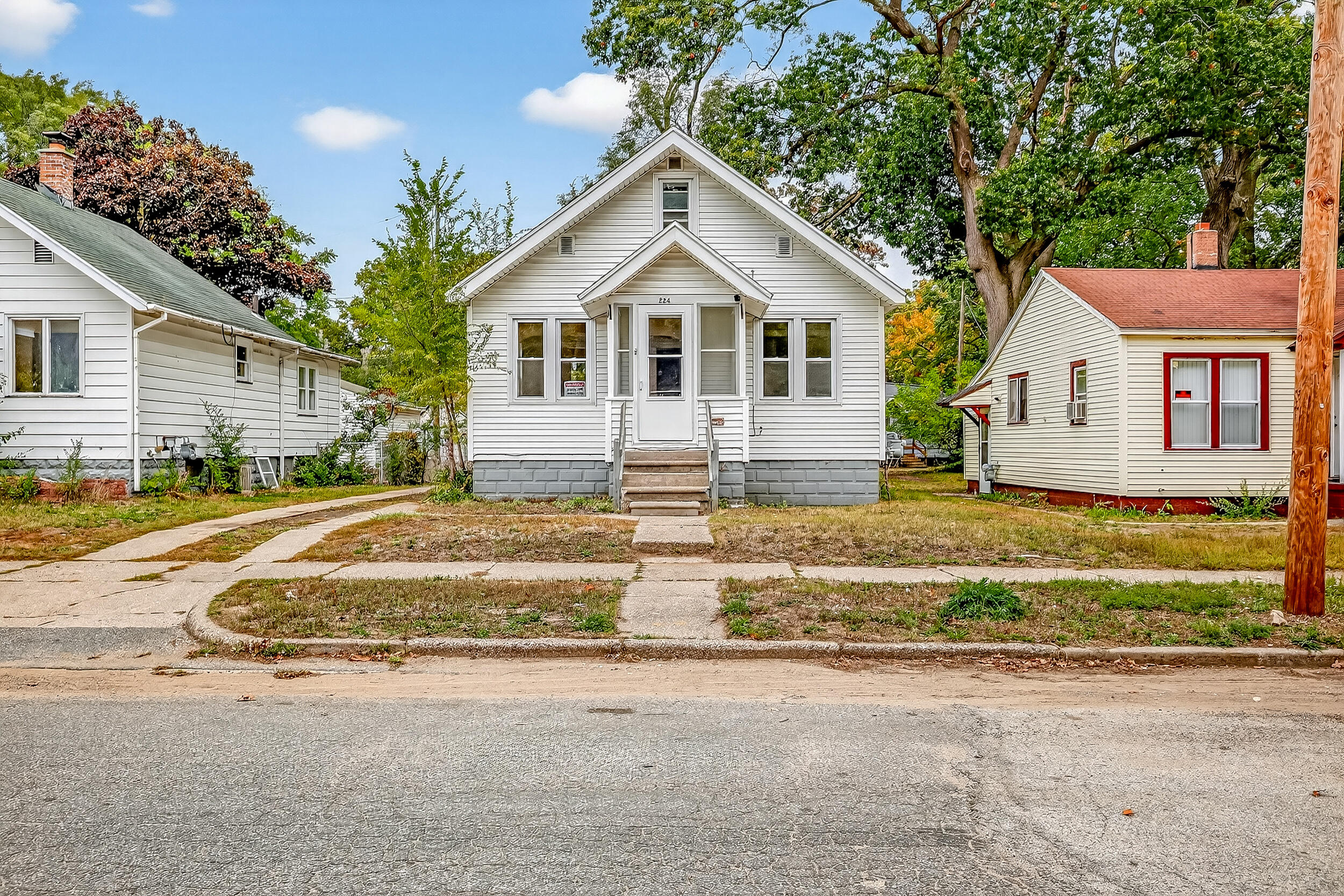 224 E Lincoln Avenue