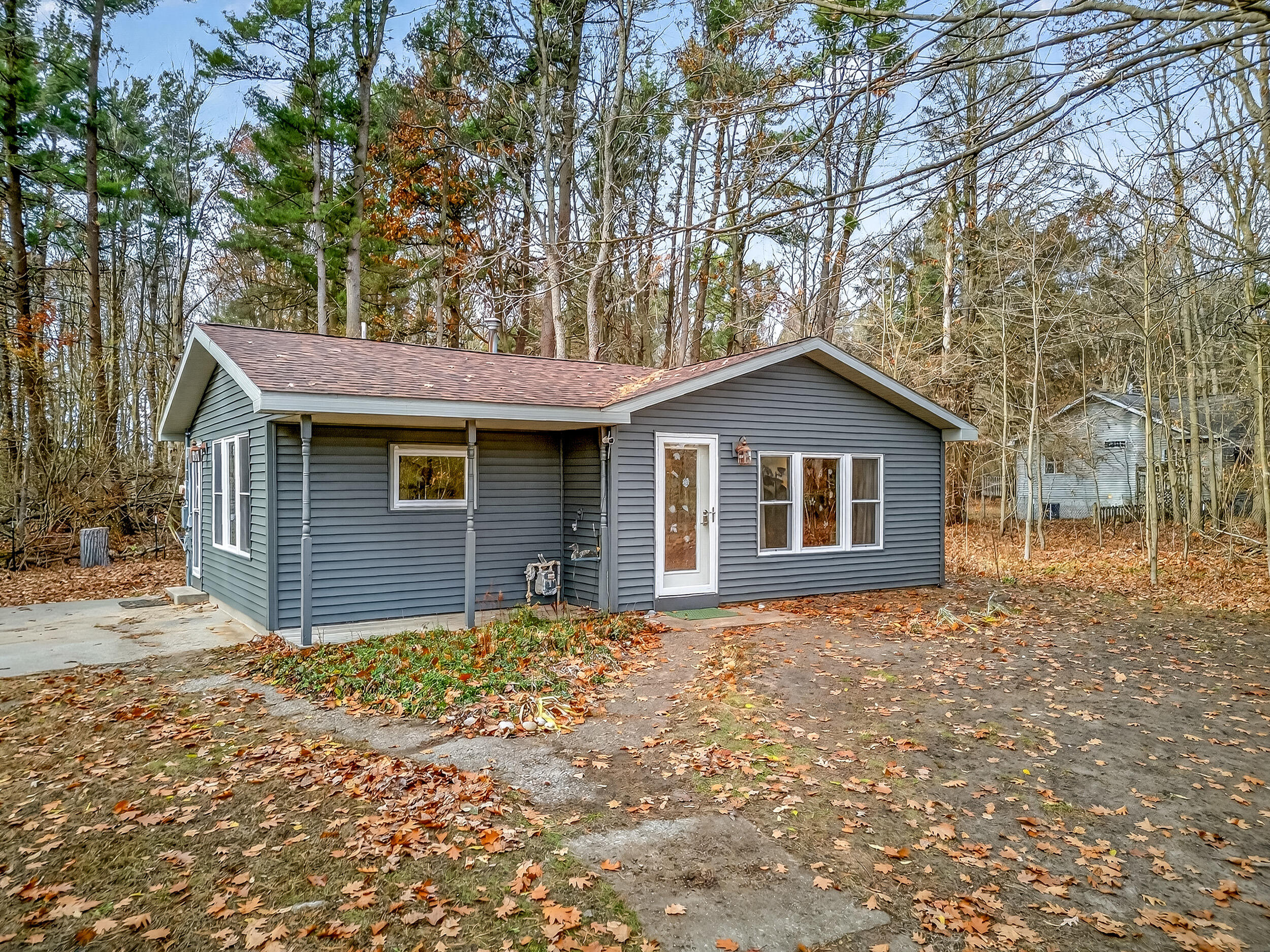 8735 Indian Bay Road