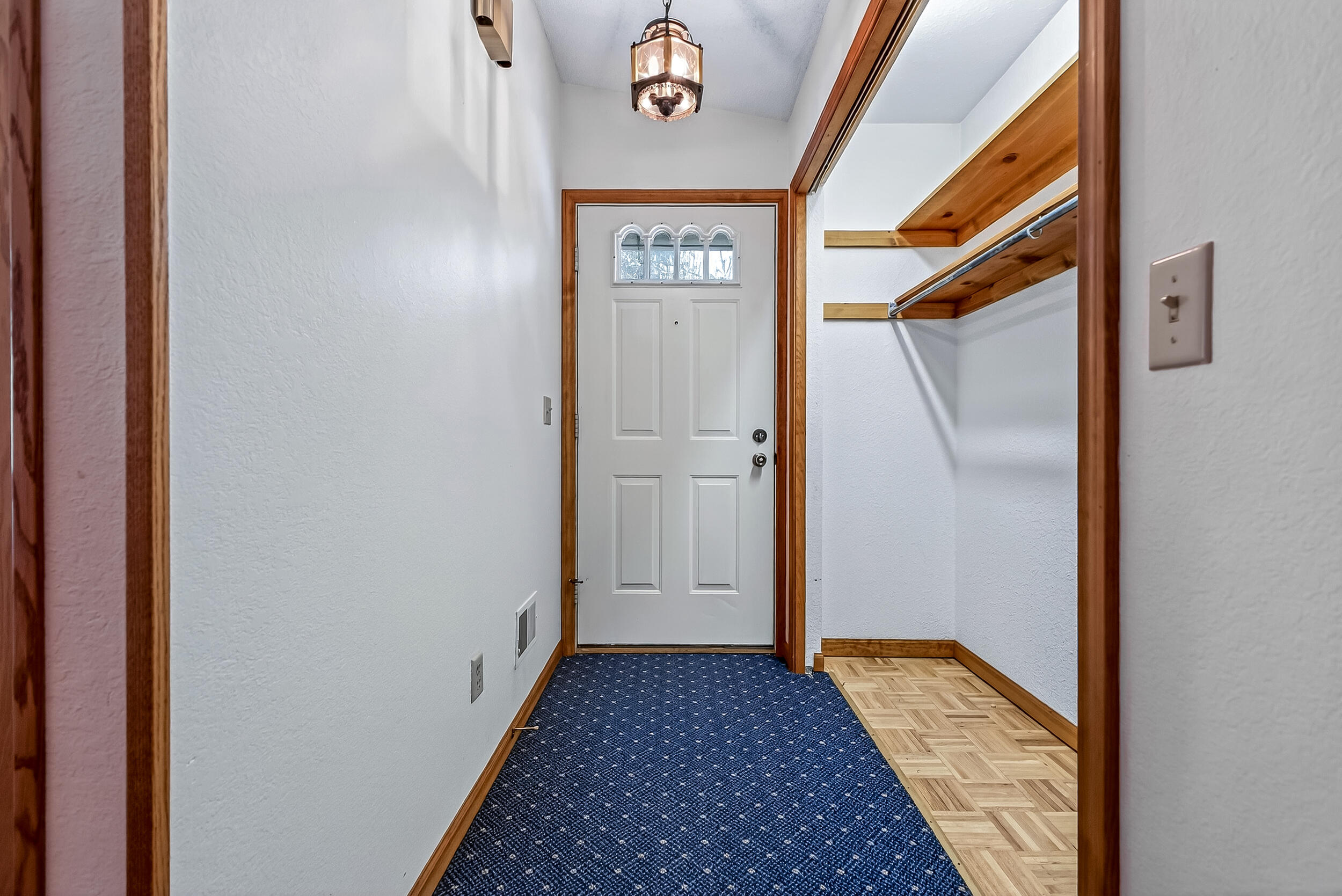 4333 Creekside Drive