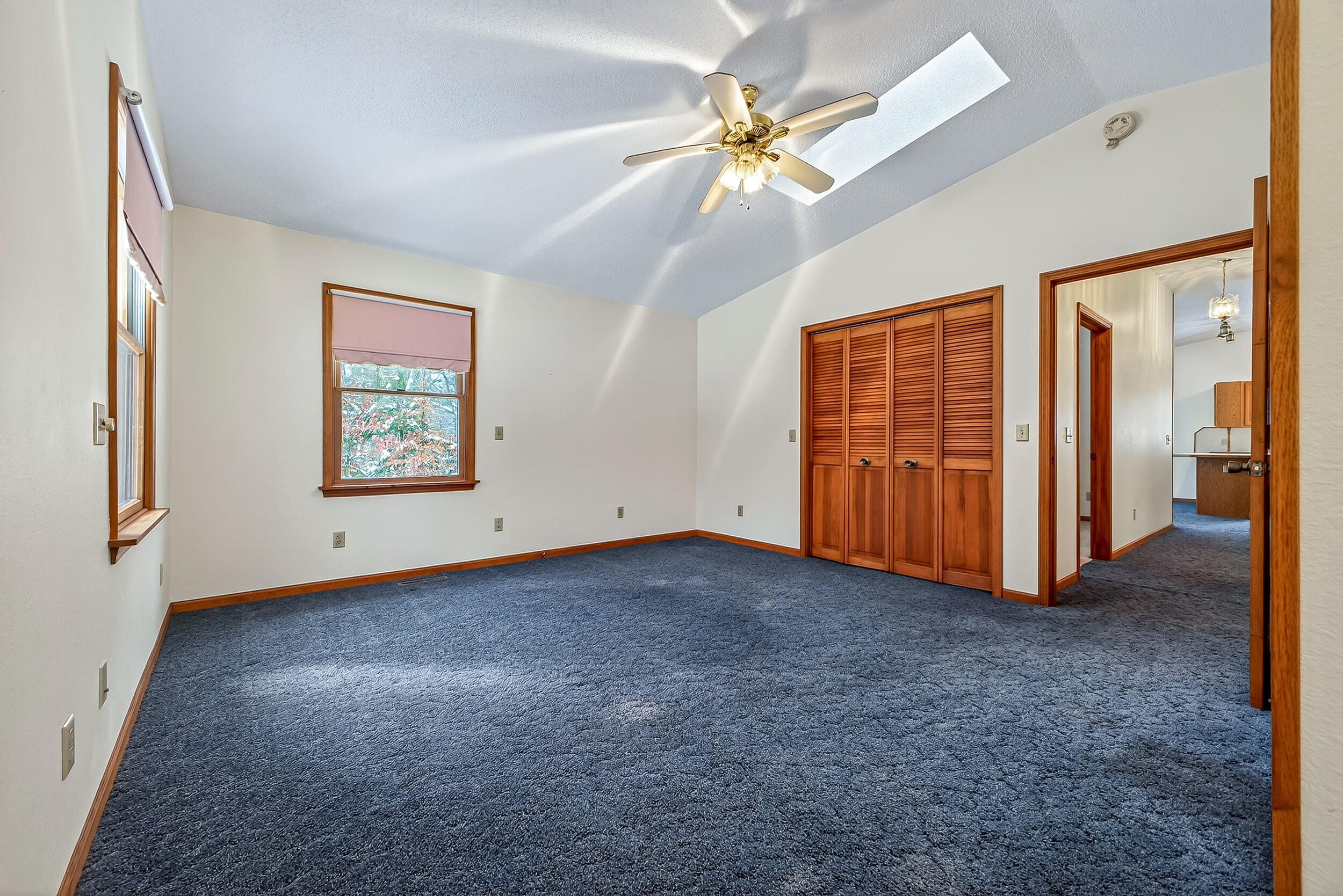 4333 Creekside Drive