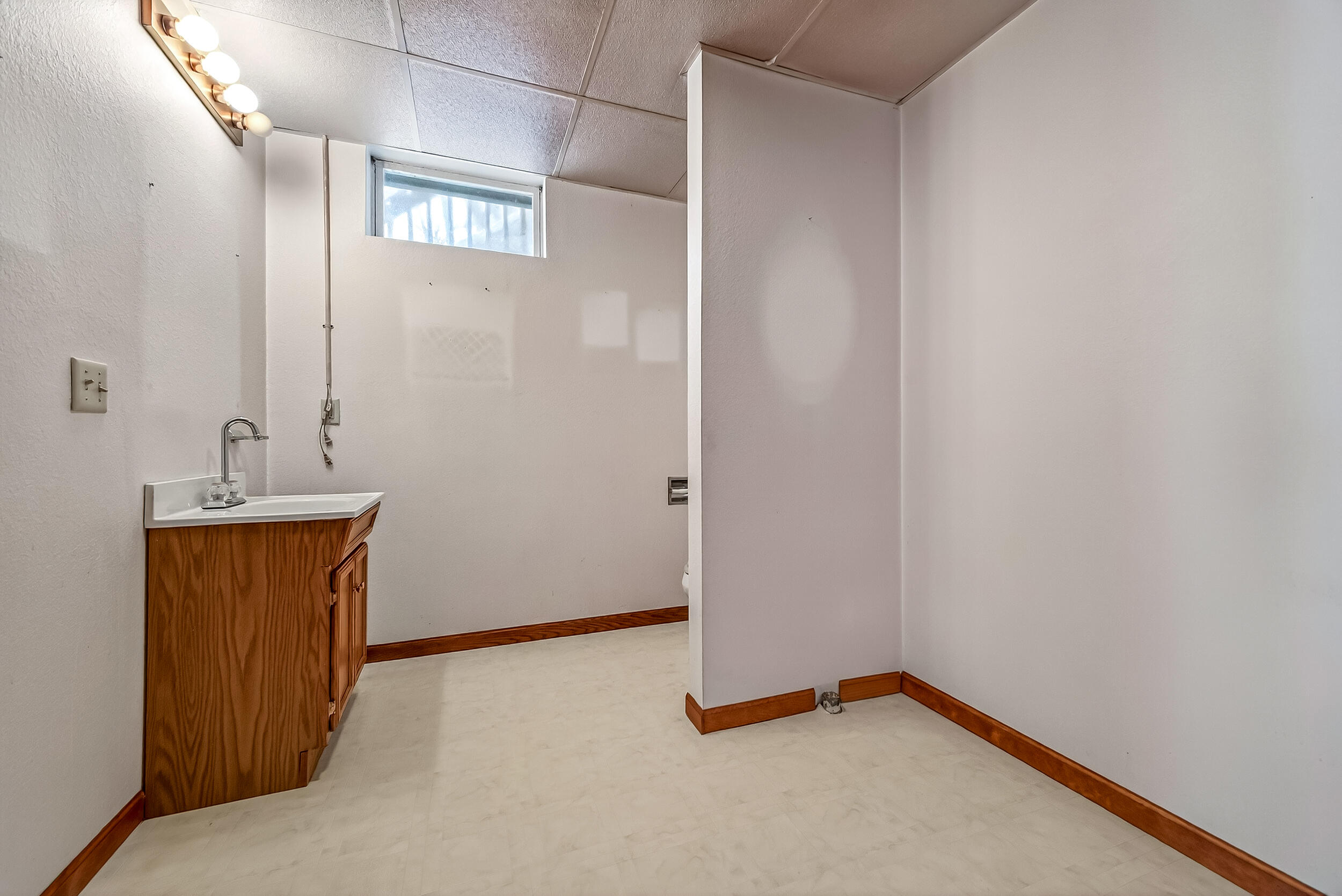 4333 Creekside Drive