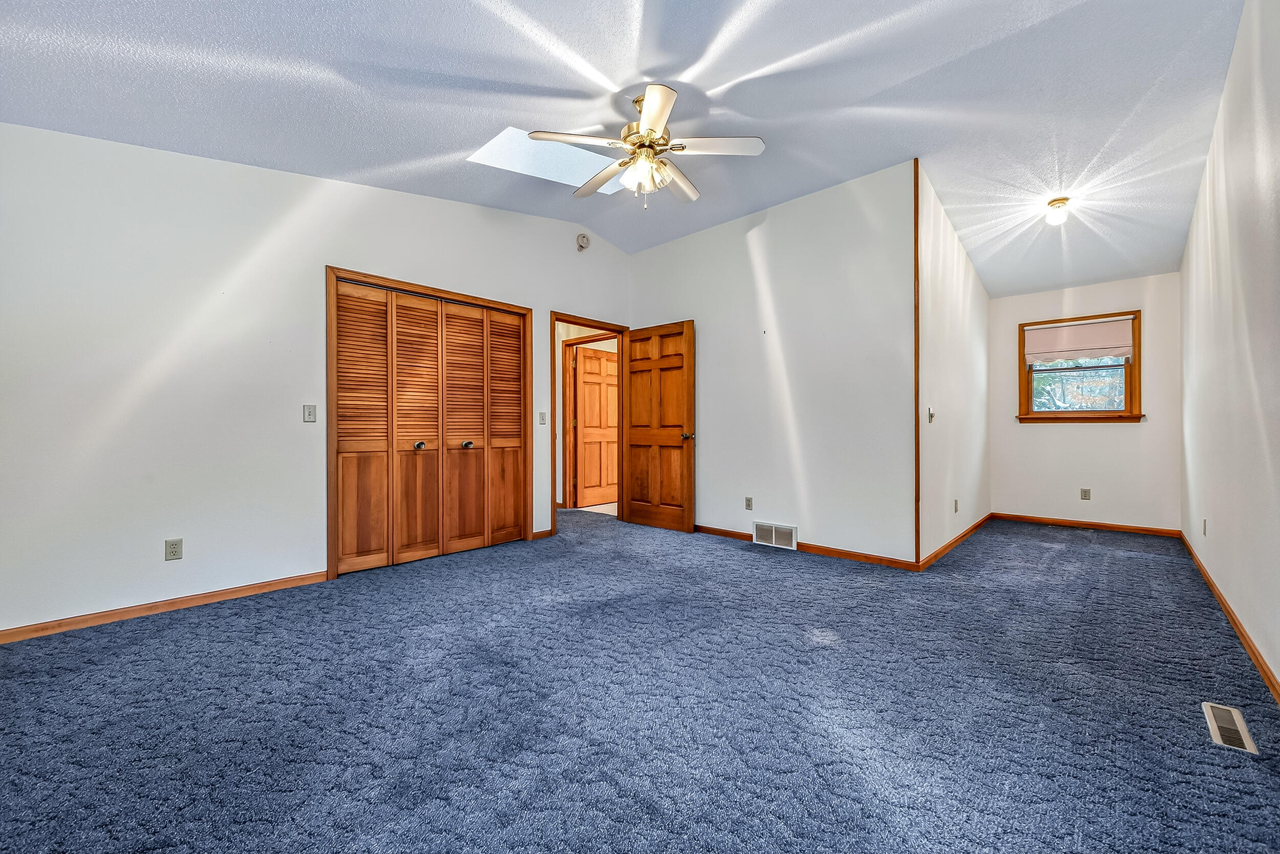 4333 Creekside Drive