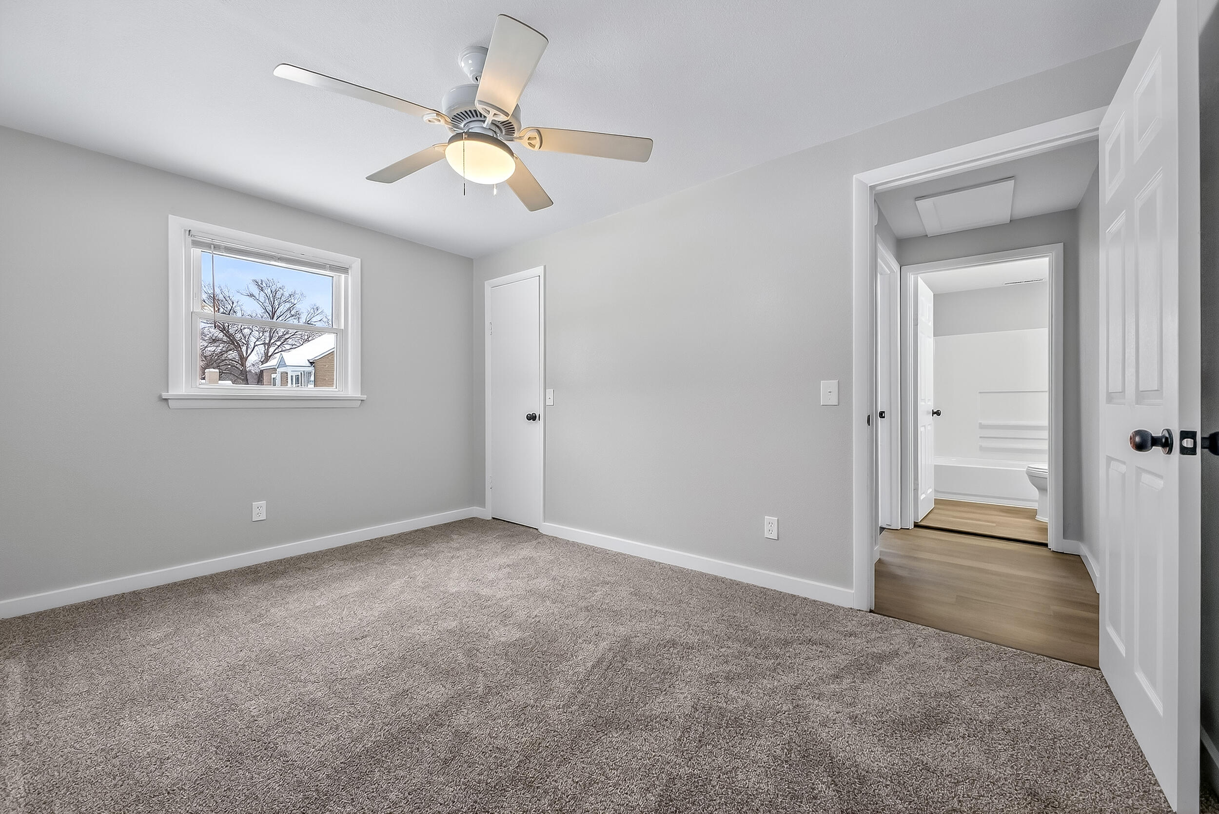 311 E Riley-Thompson Road