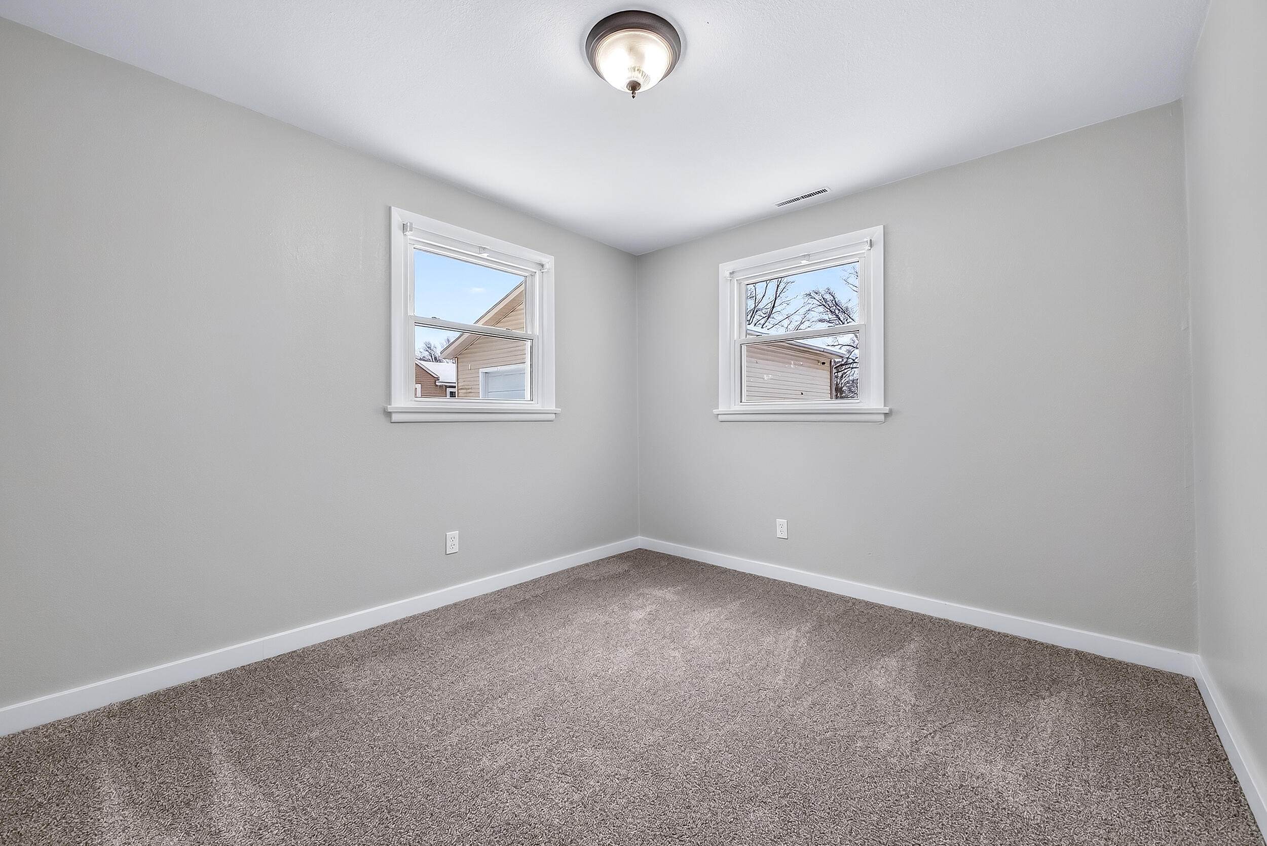 311 E Riley-Thompson Road