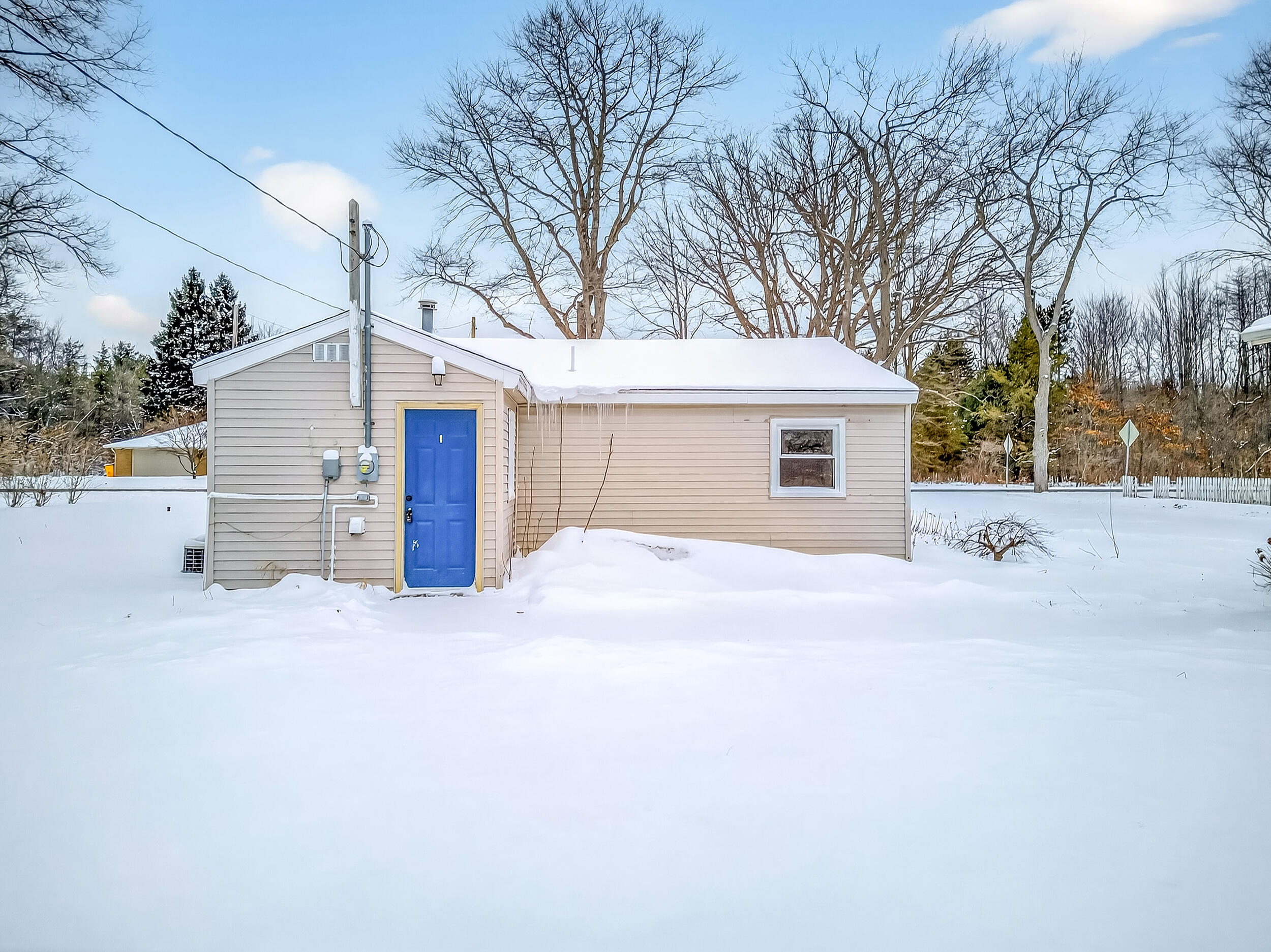 311 E Riley-Thompson Road