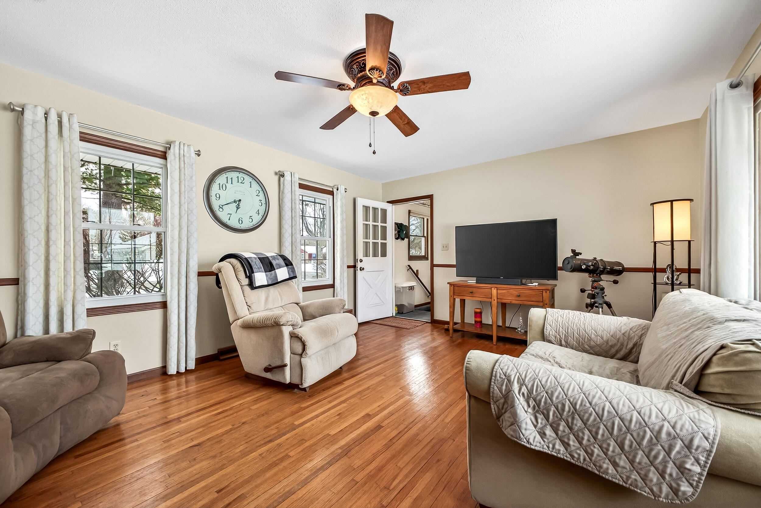 936 S Division Street