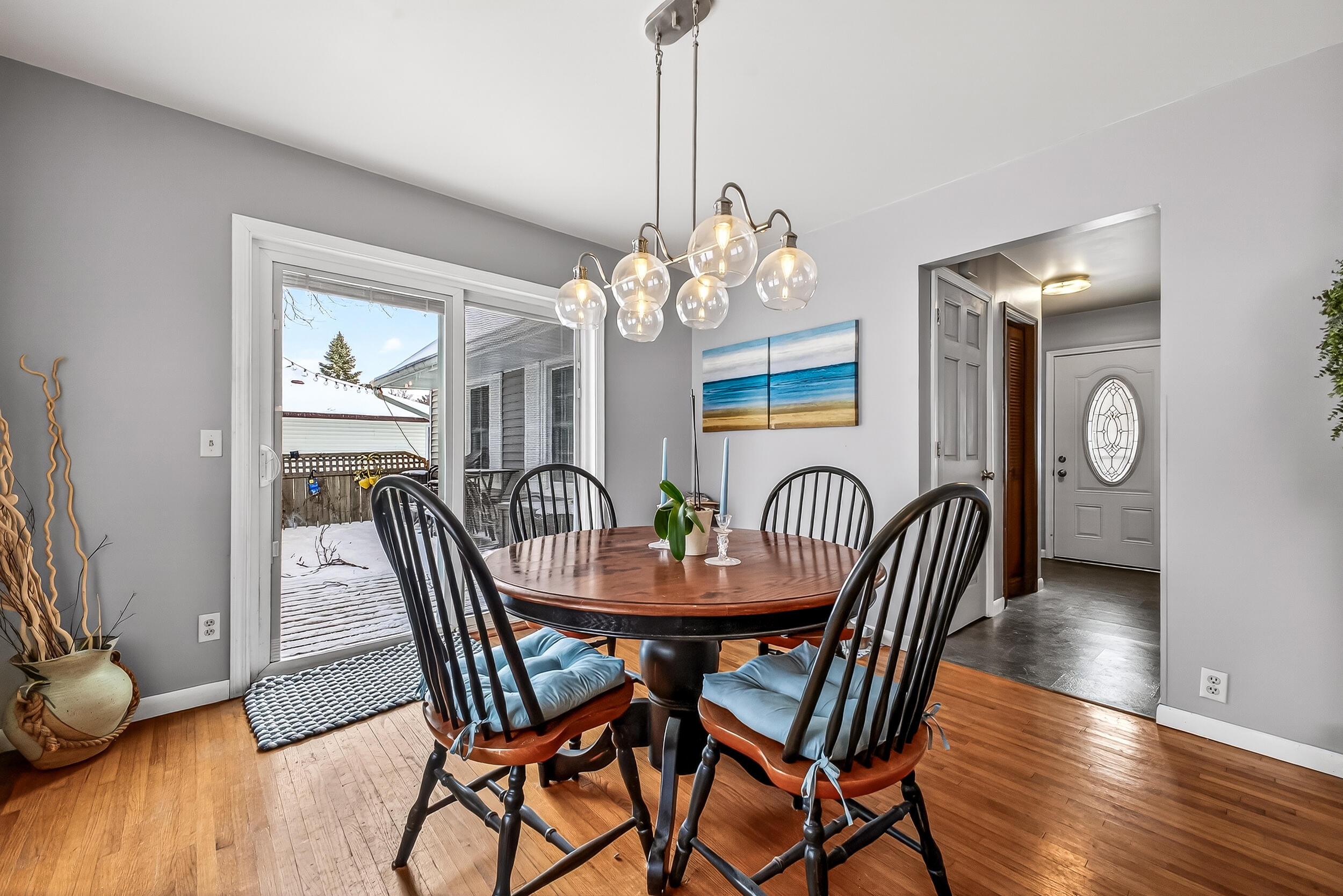 936 S Division Street