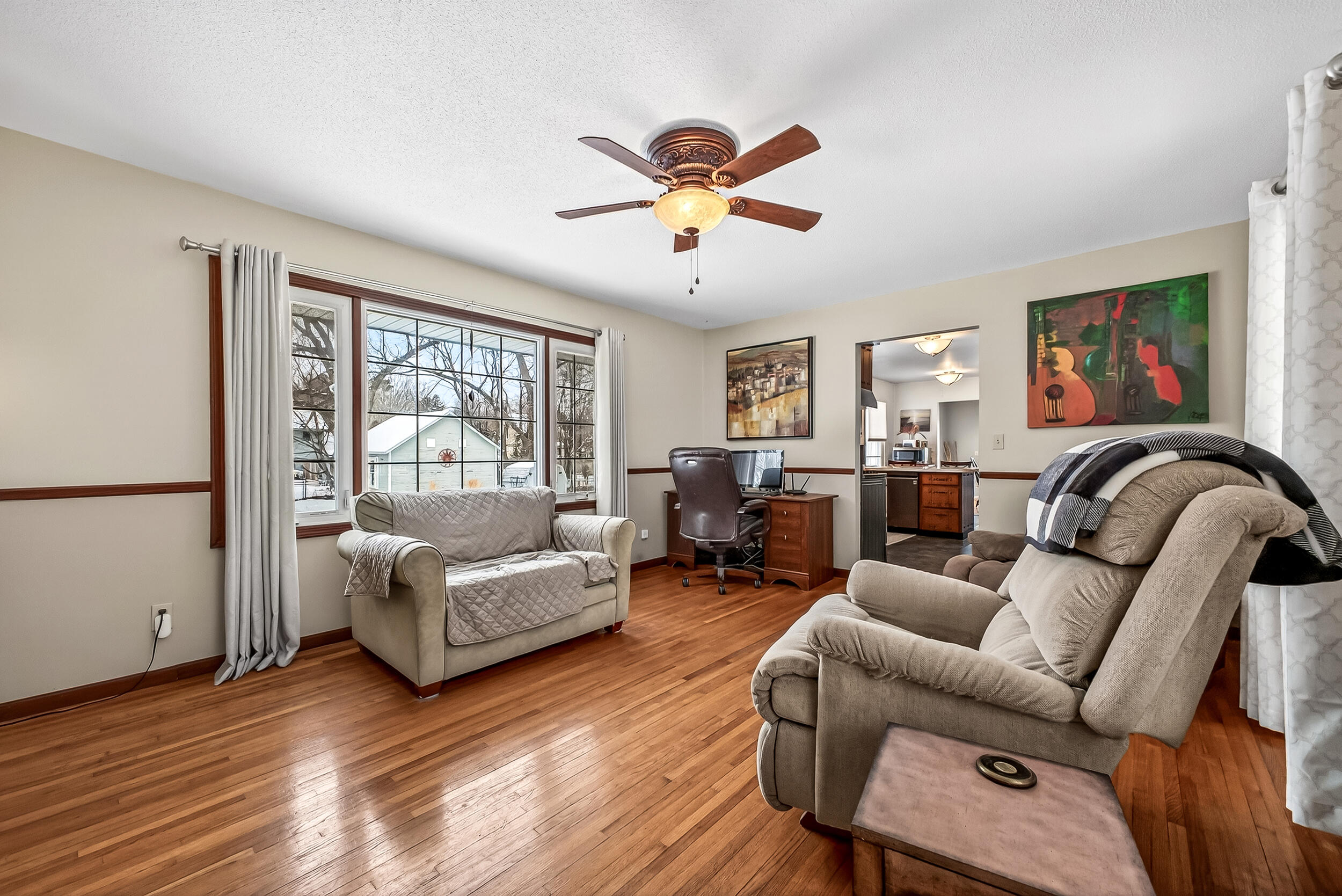 936 S Division Street