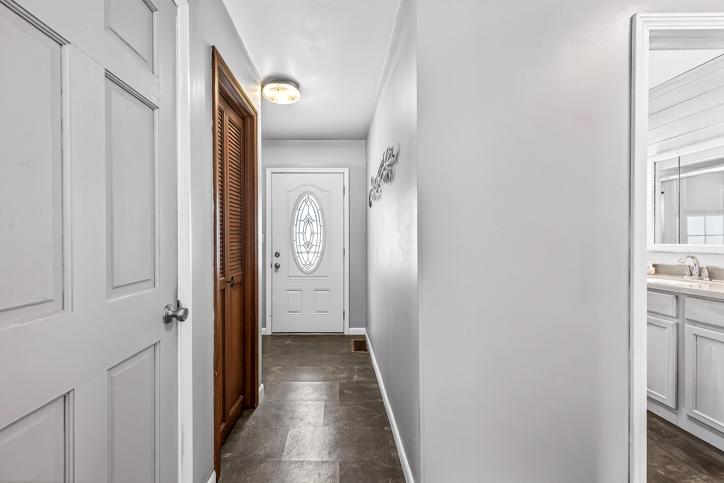 936 S Division Street