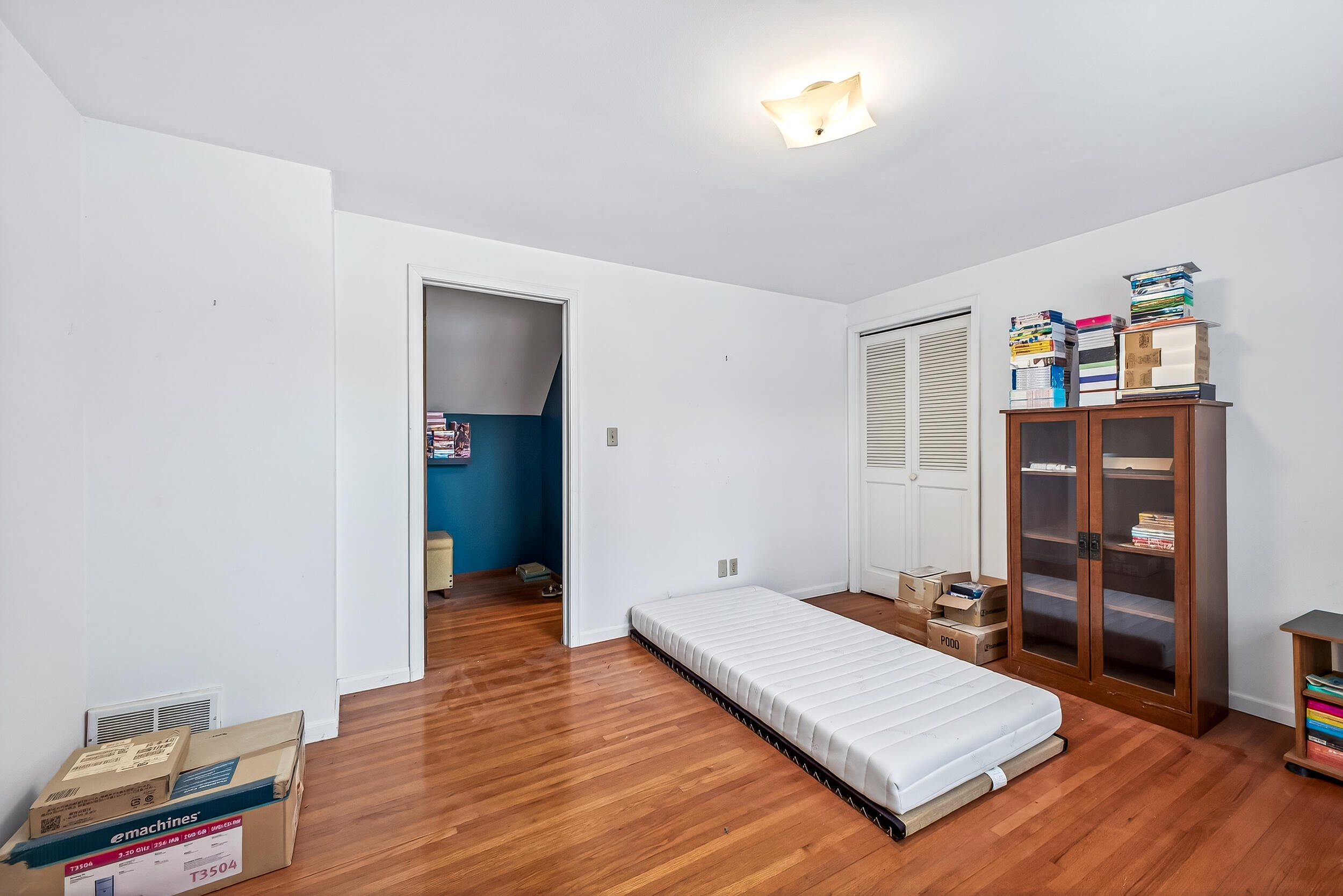 936 S Division Street