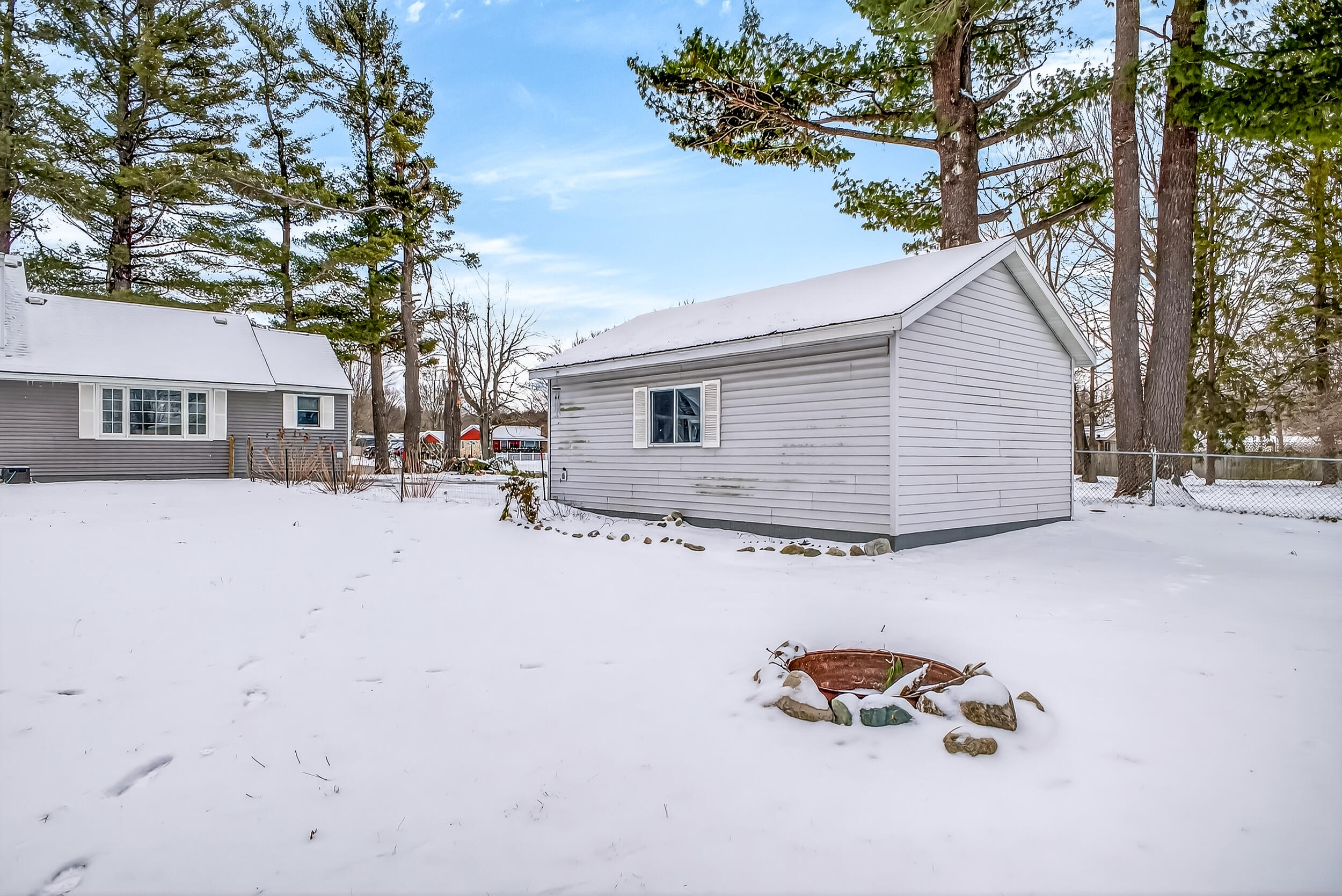 936 S Division Street