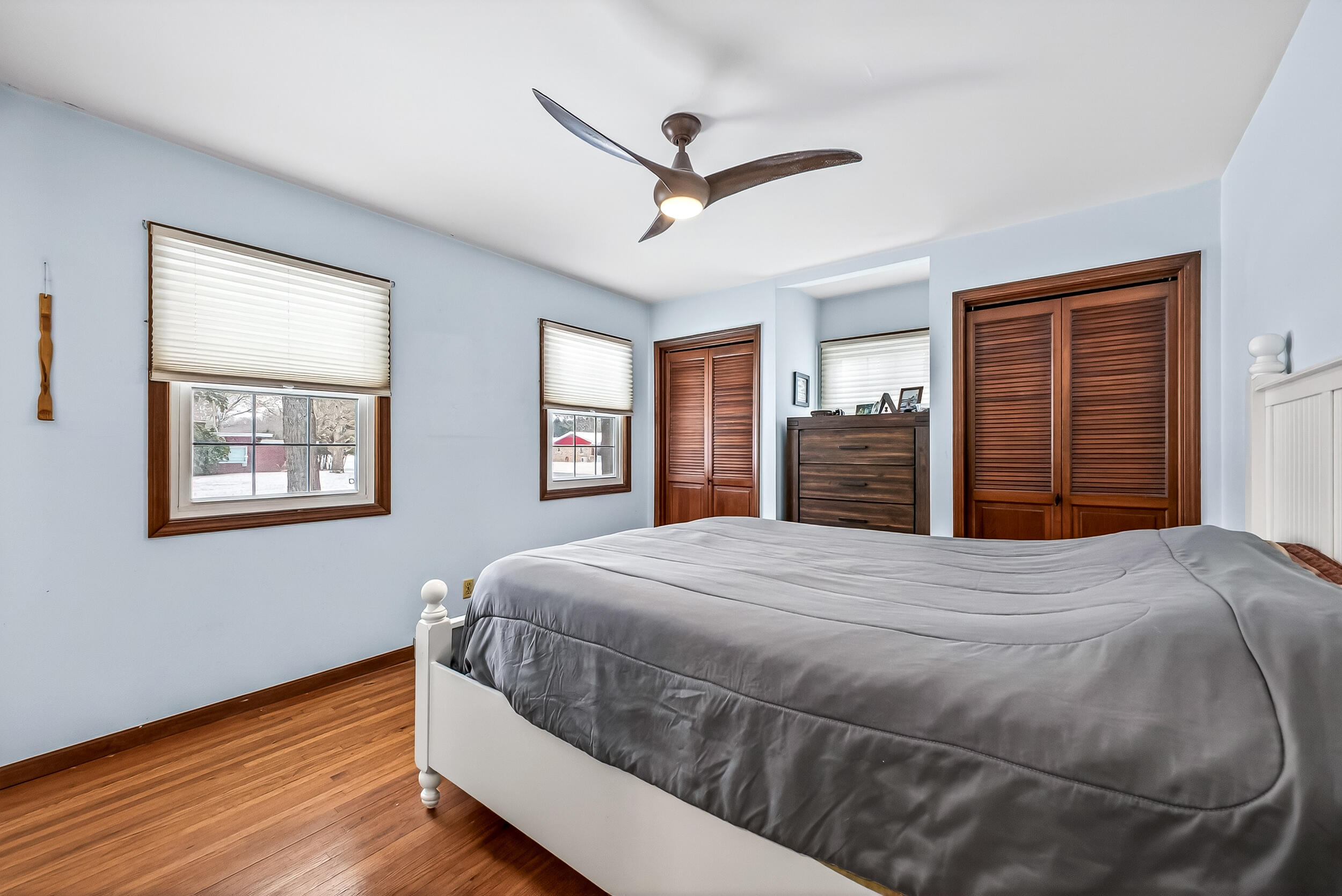 936 S Division Street