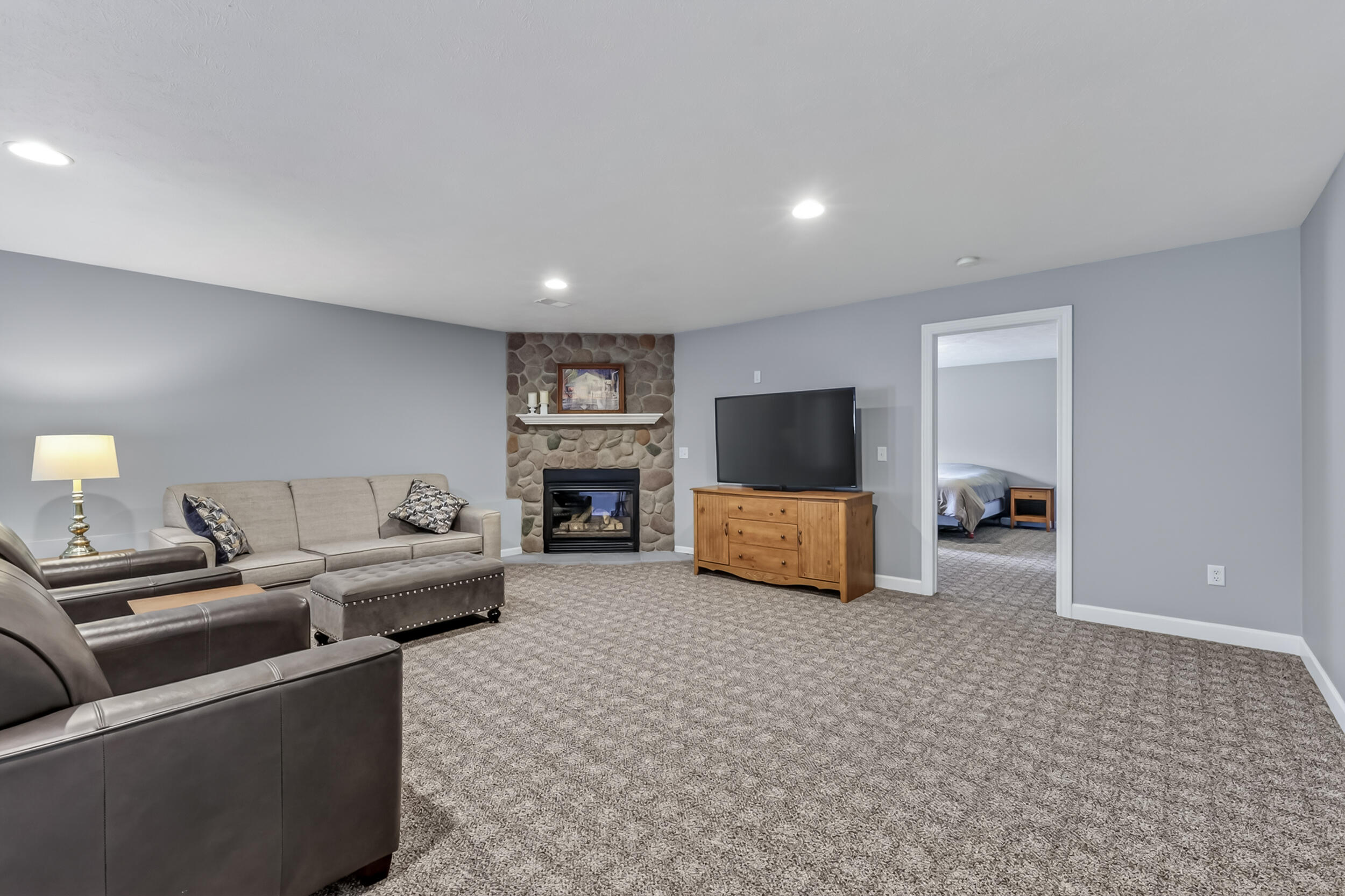 3950 Hampshire Hill Lane