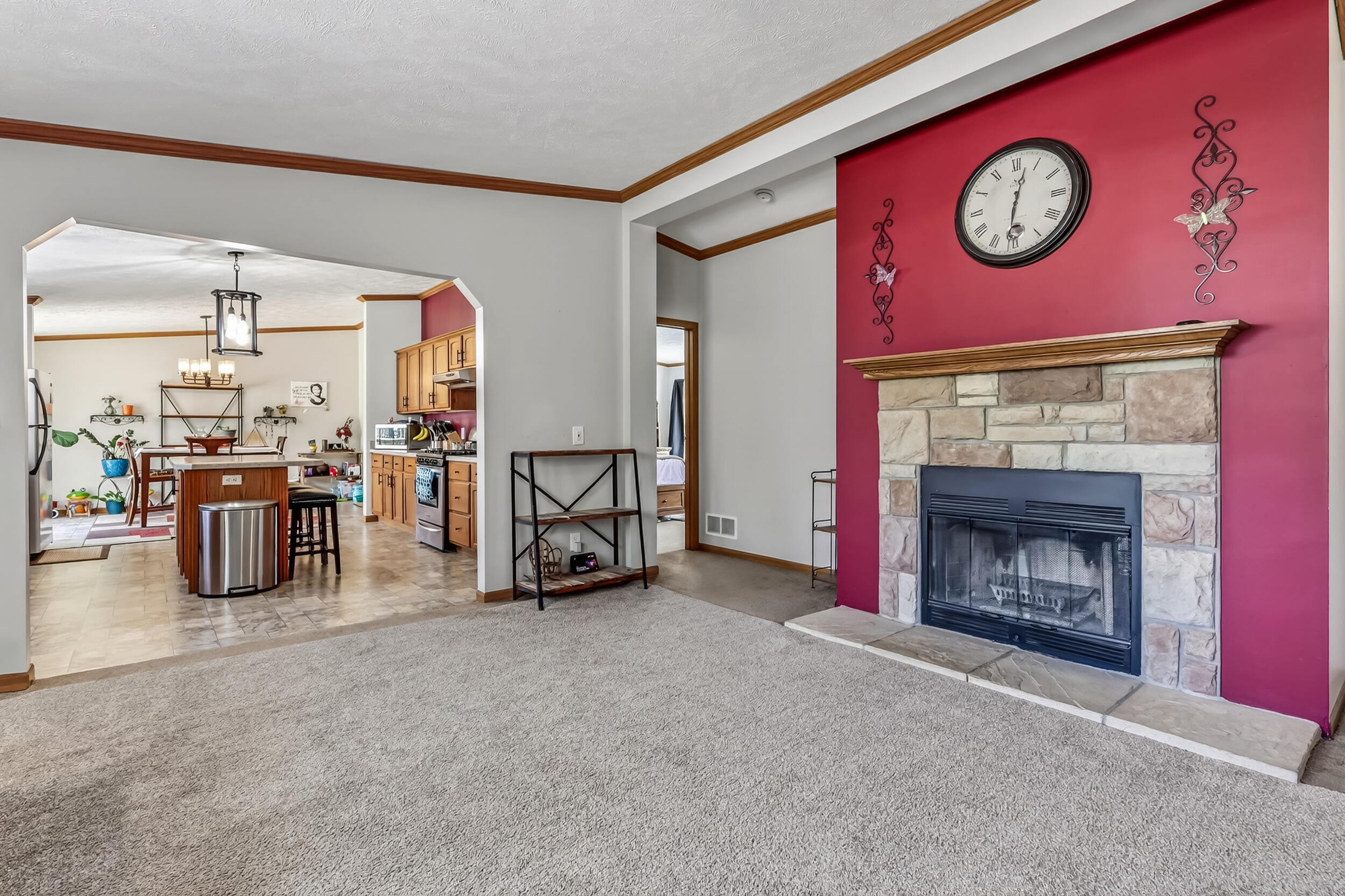 6243 N Wildrose Way