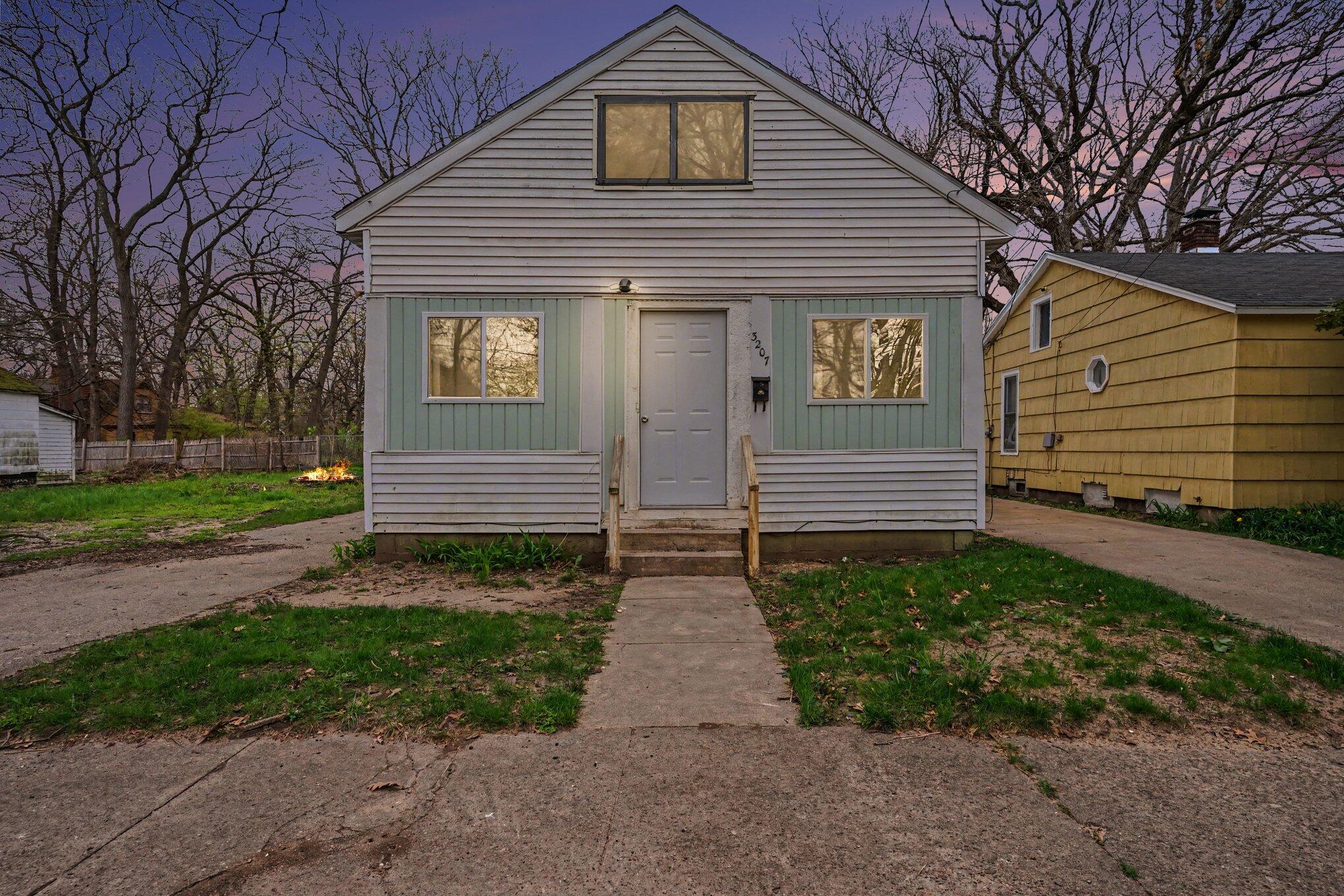 3207 Jefferson Street