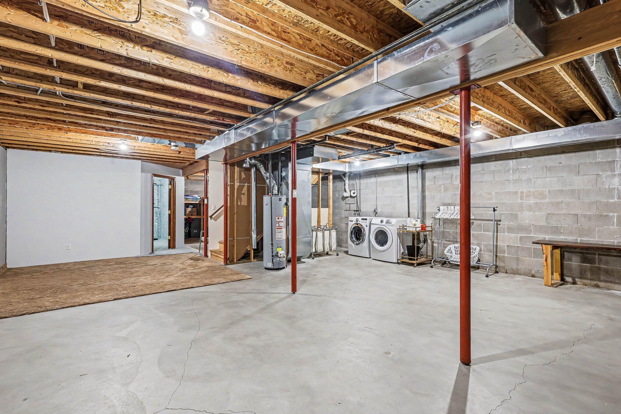 7701 Pinewood Drive