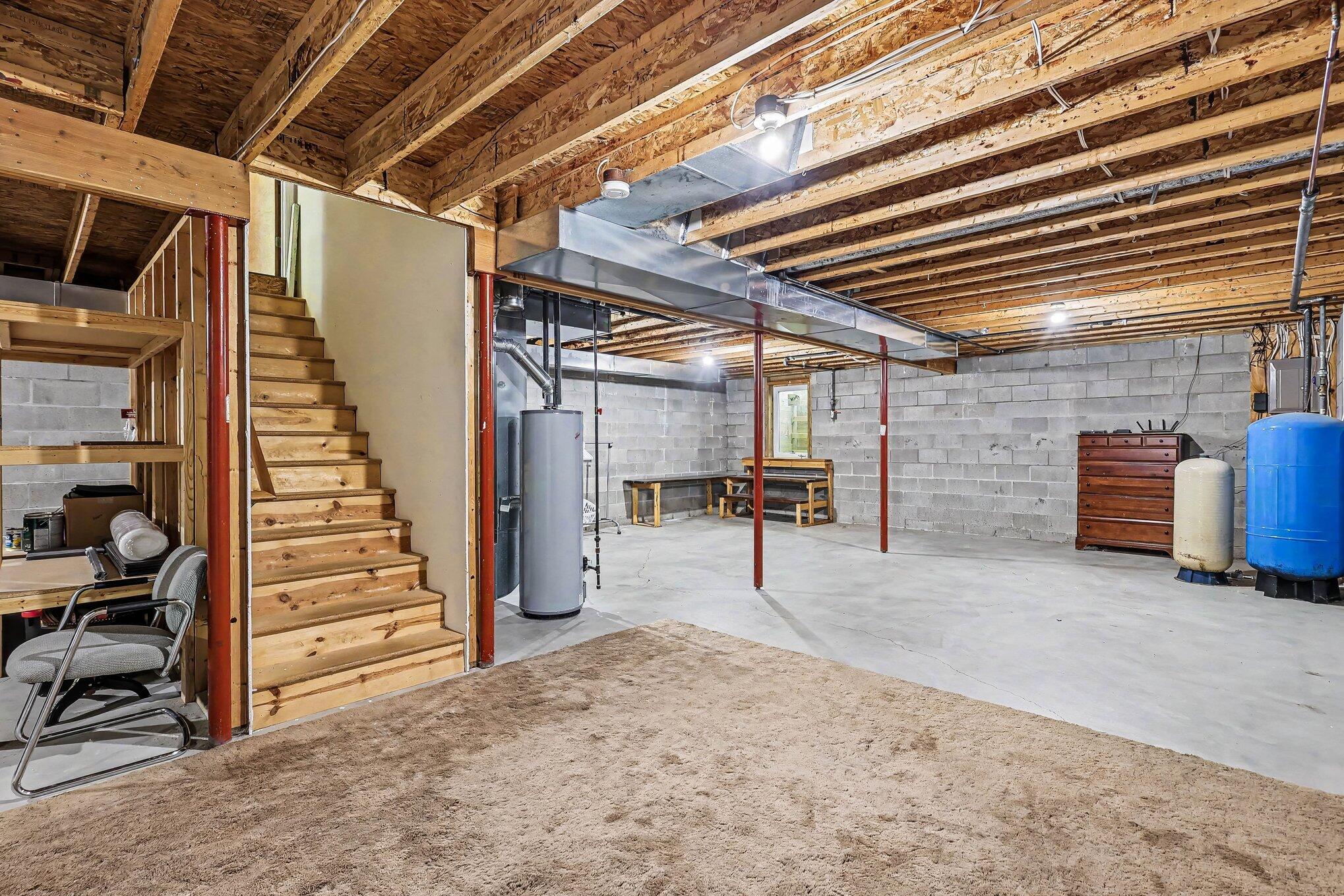 7701 Pinewood Drive