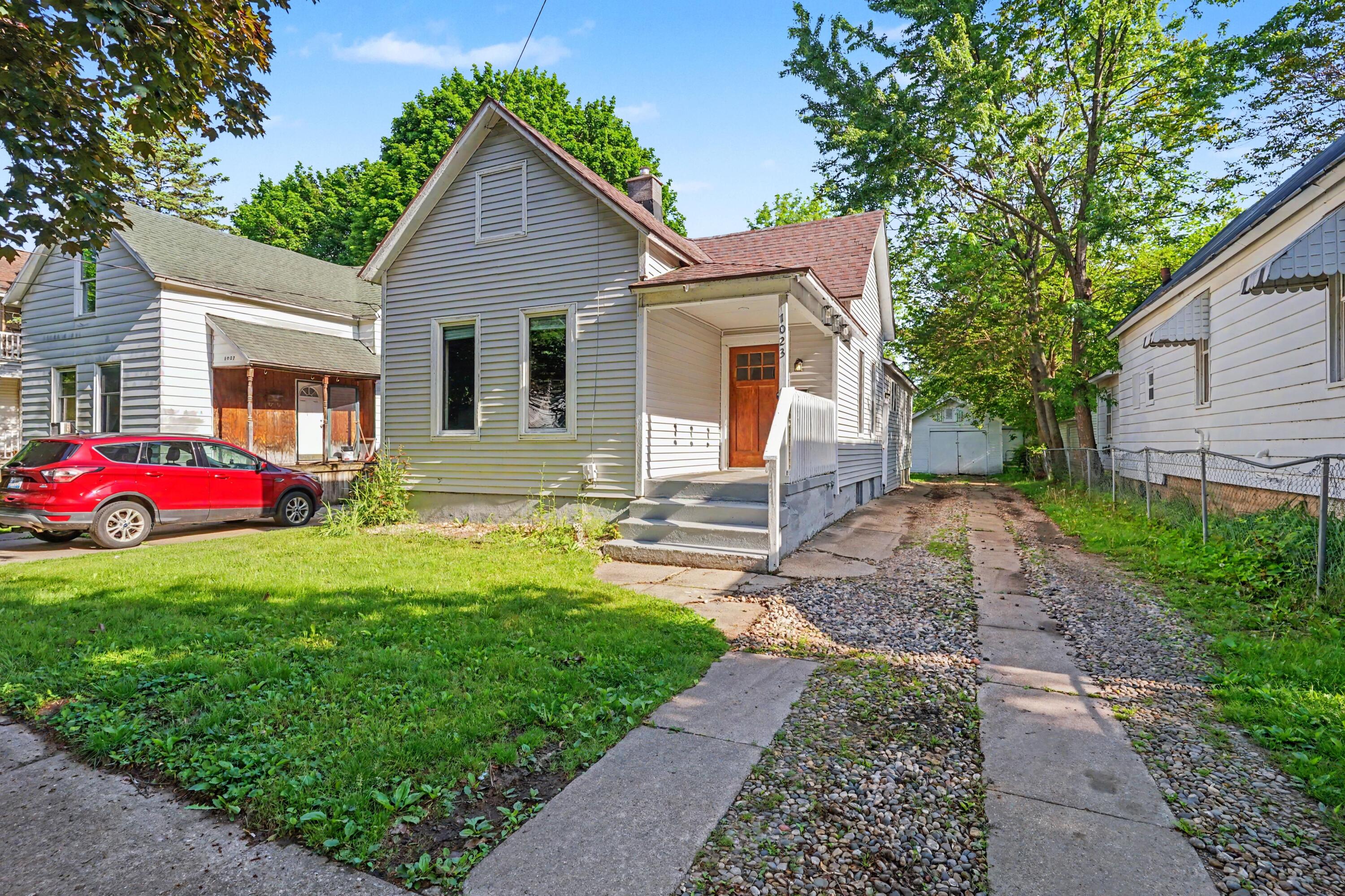 1023 Pulawski Street SW