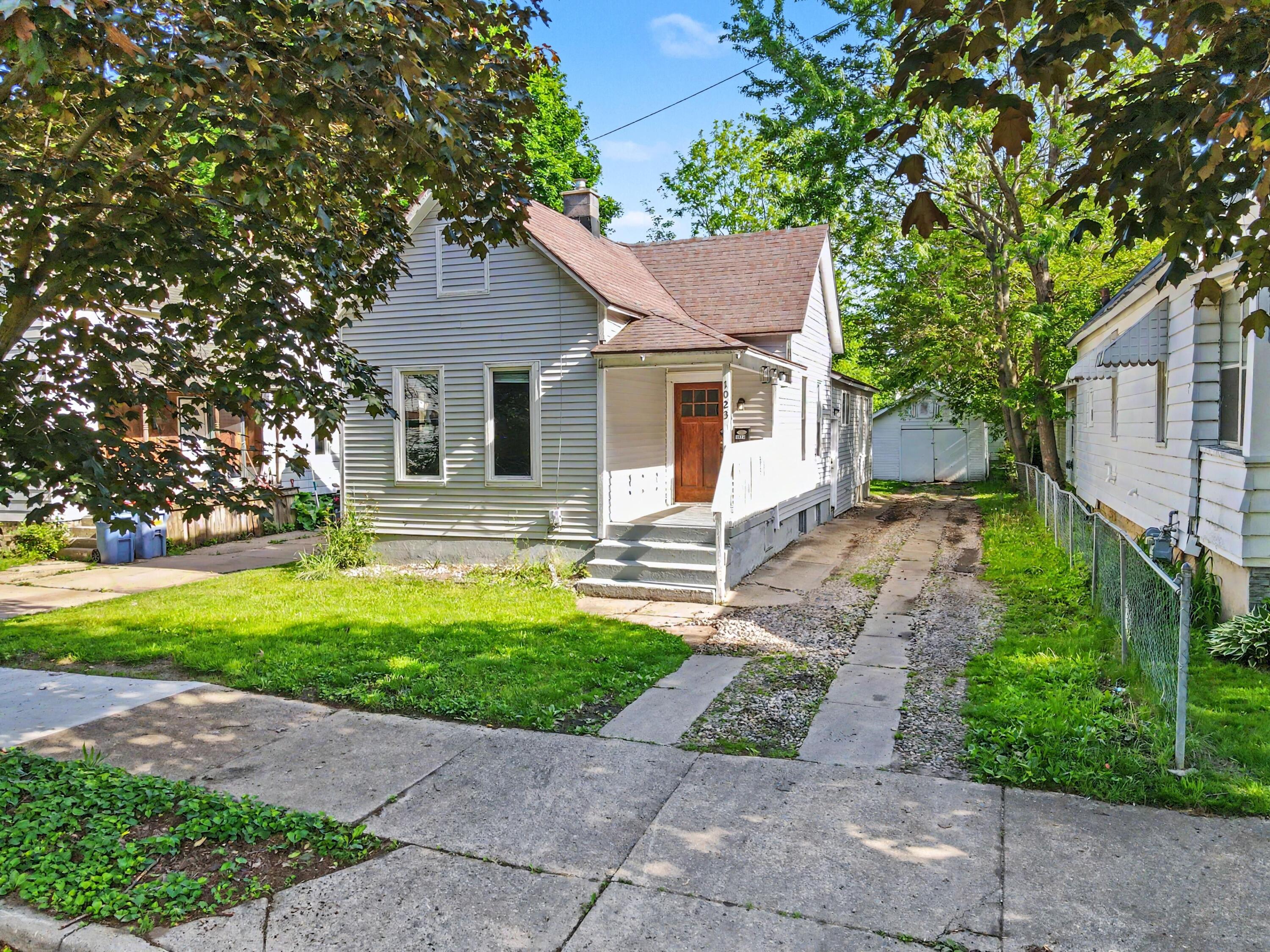 1023 Pulawski Street SW
