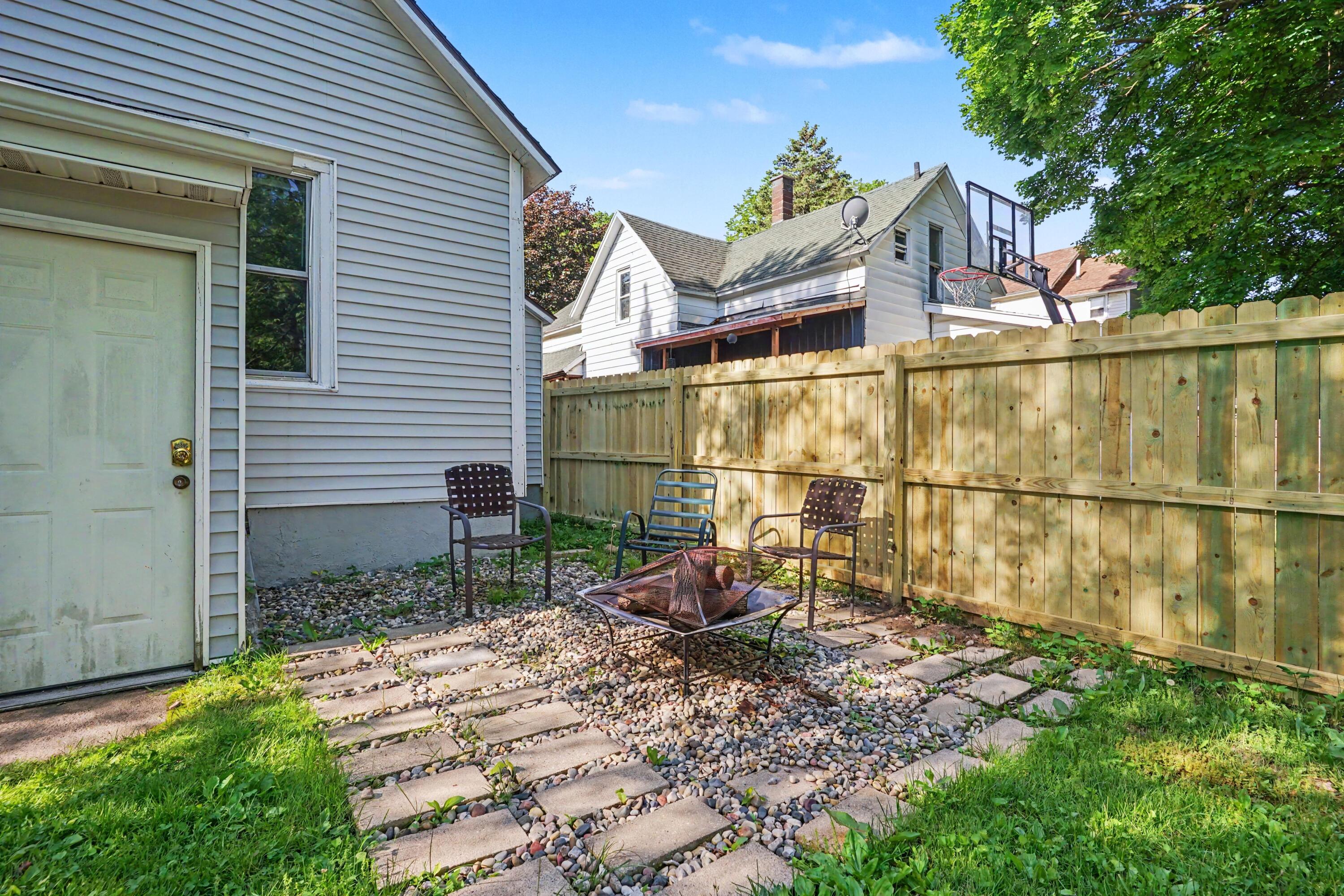 1023 Pulawski Street SW