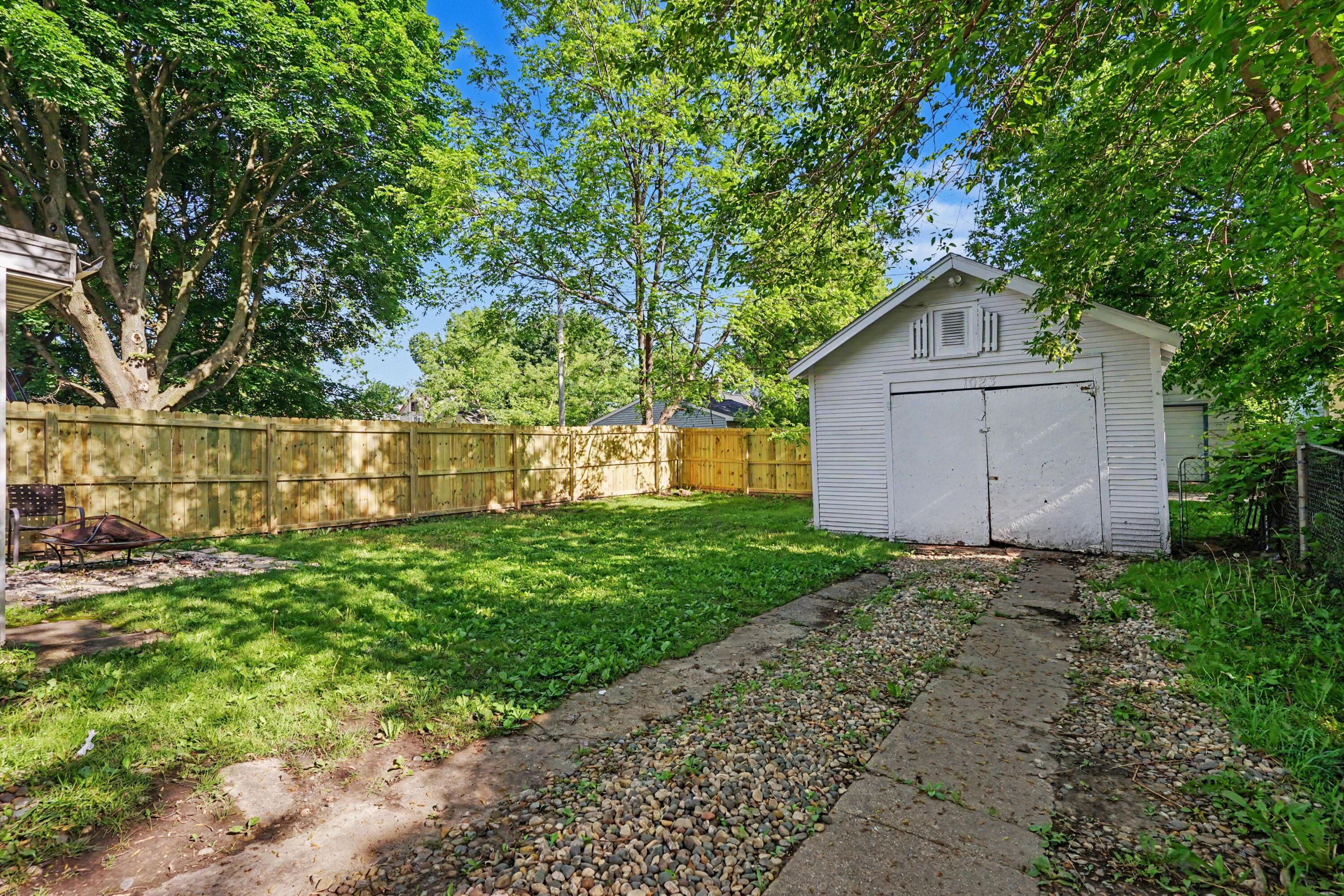1023 Pulawski Street SW
