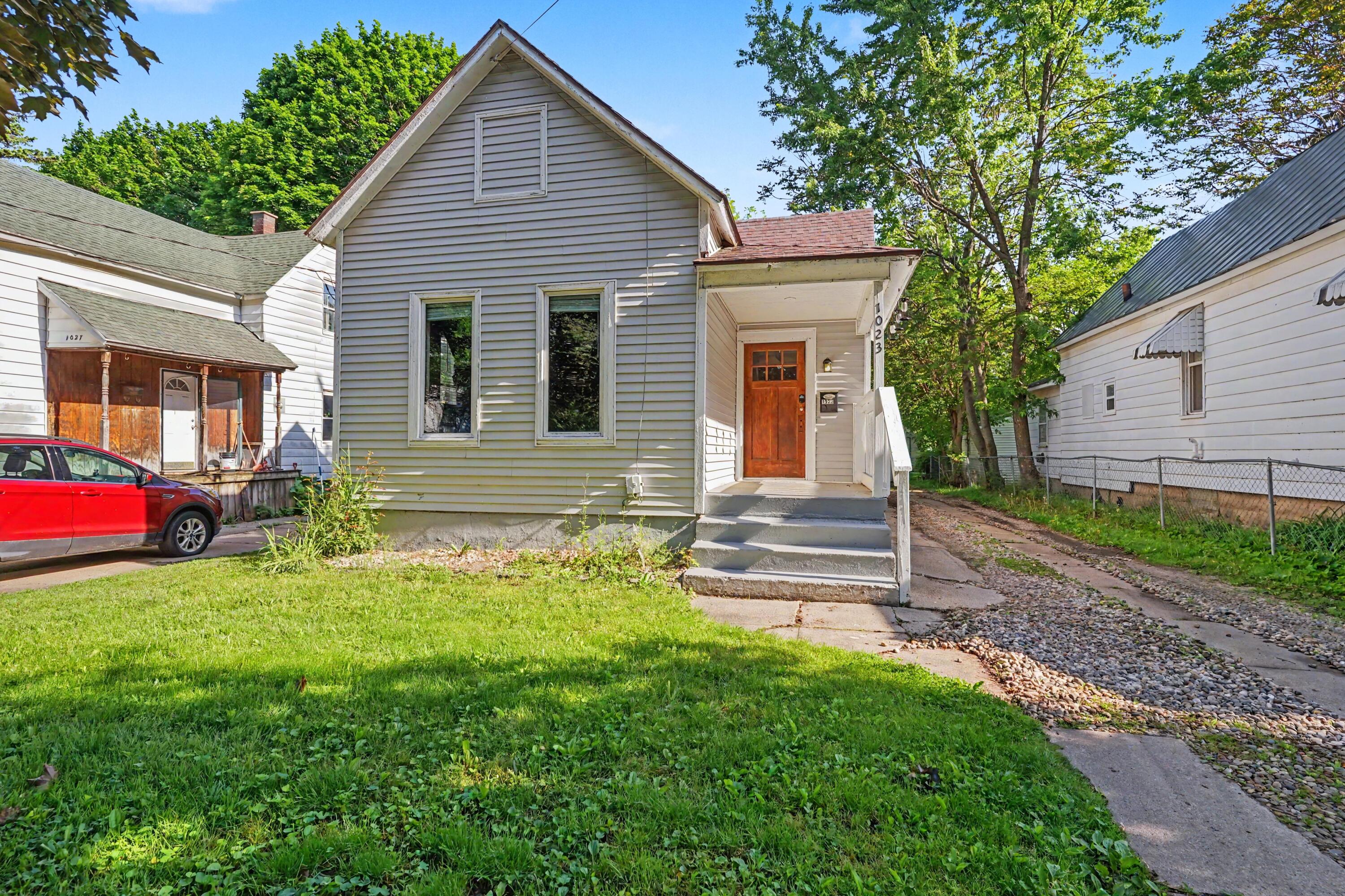 1023 Pulawski Street SW