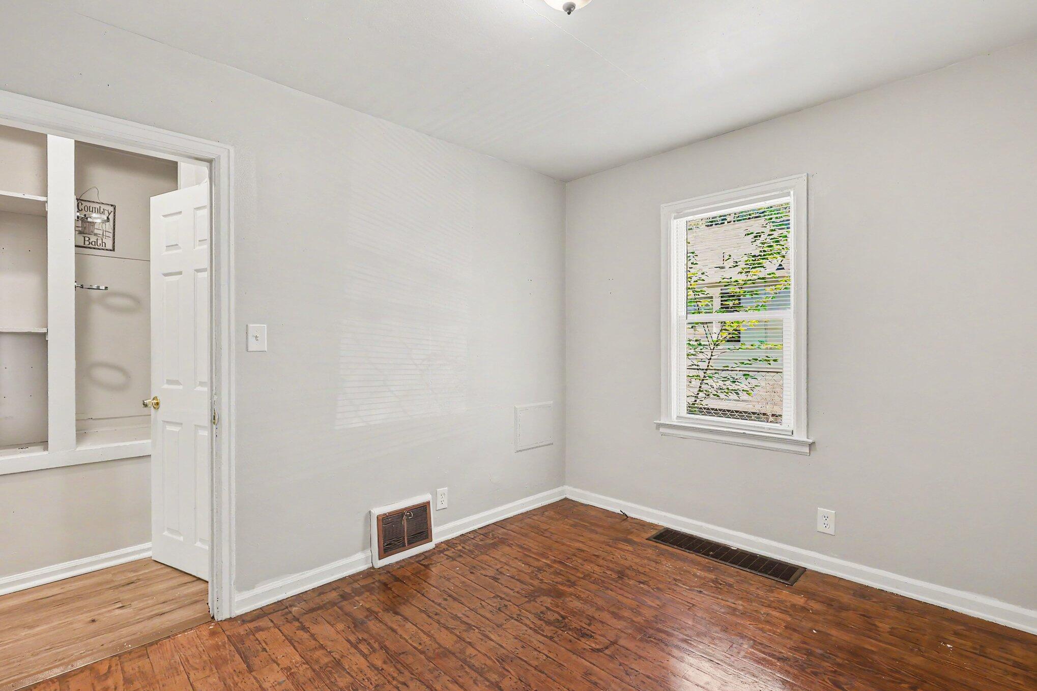 3329 Sanford Street
