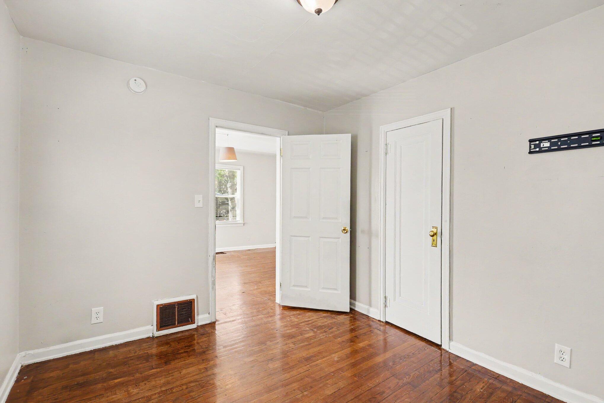 3329 Sanford Street