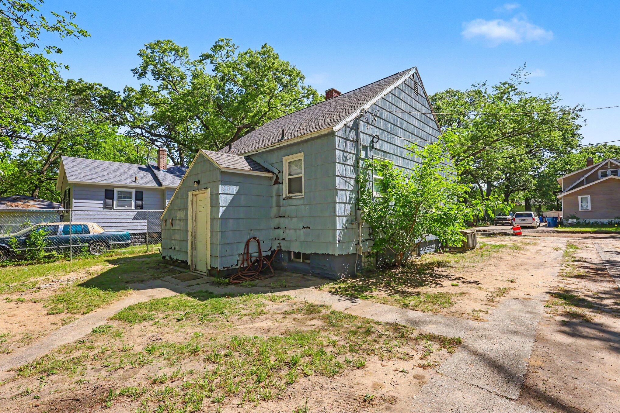 3329 Sanford Street