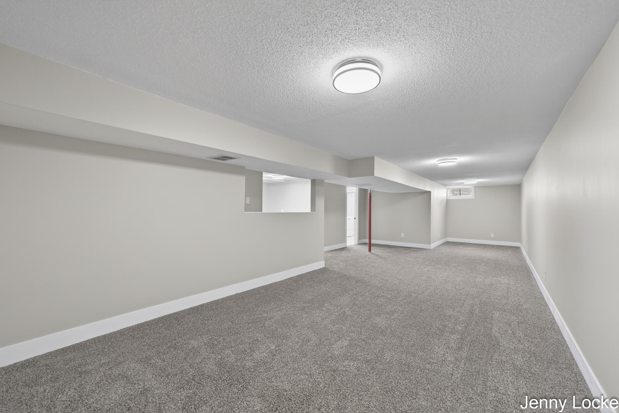 2391 Macarthur Road