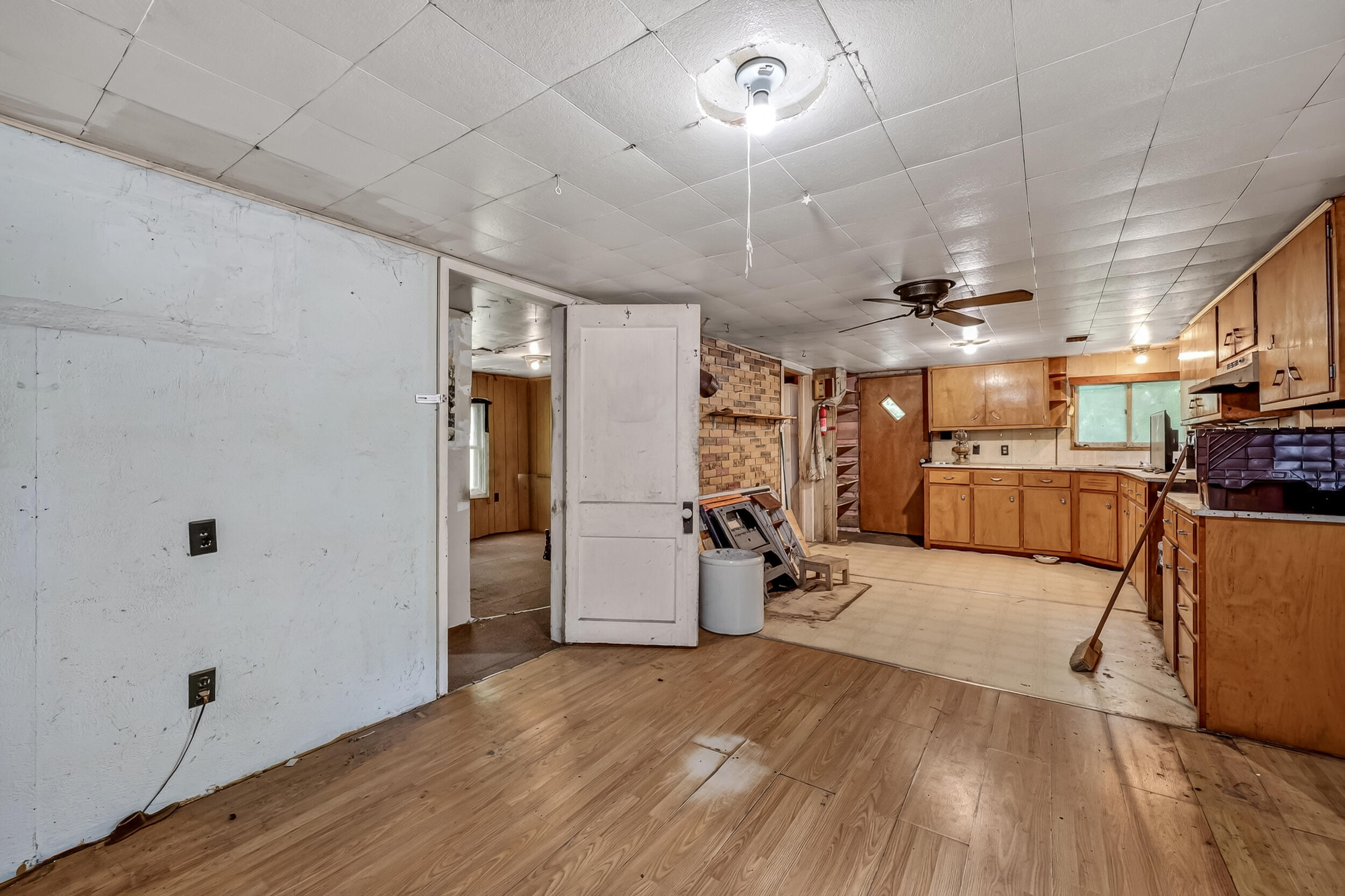 4270 Duck Lake Road