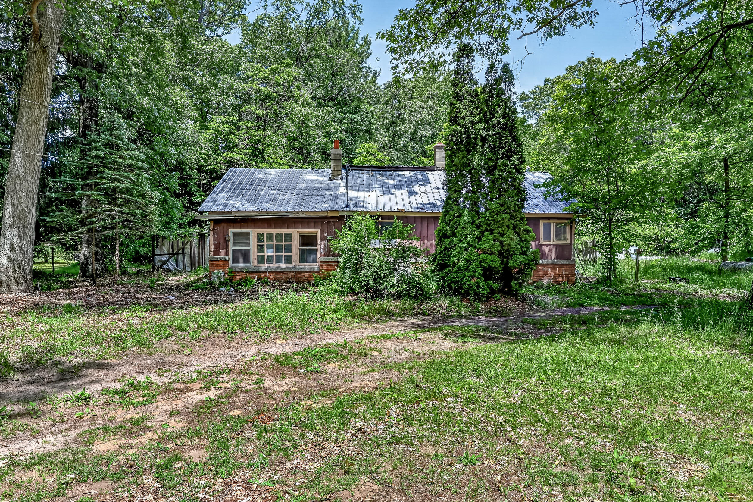 4270 Duck Lake Road