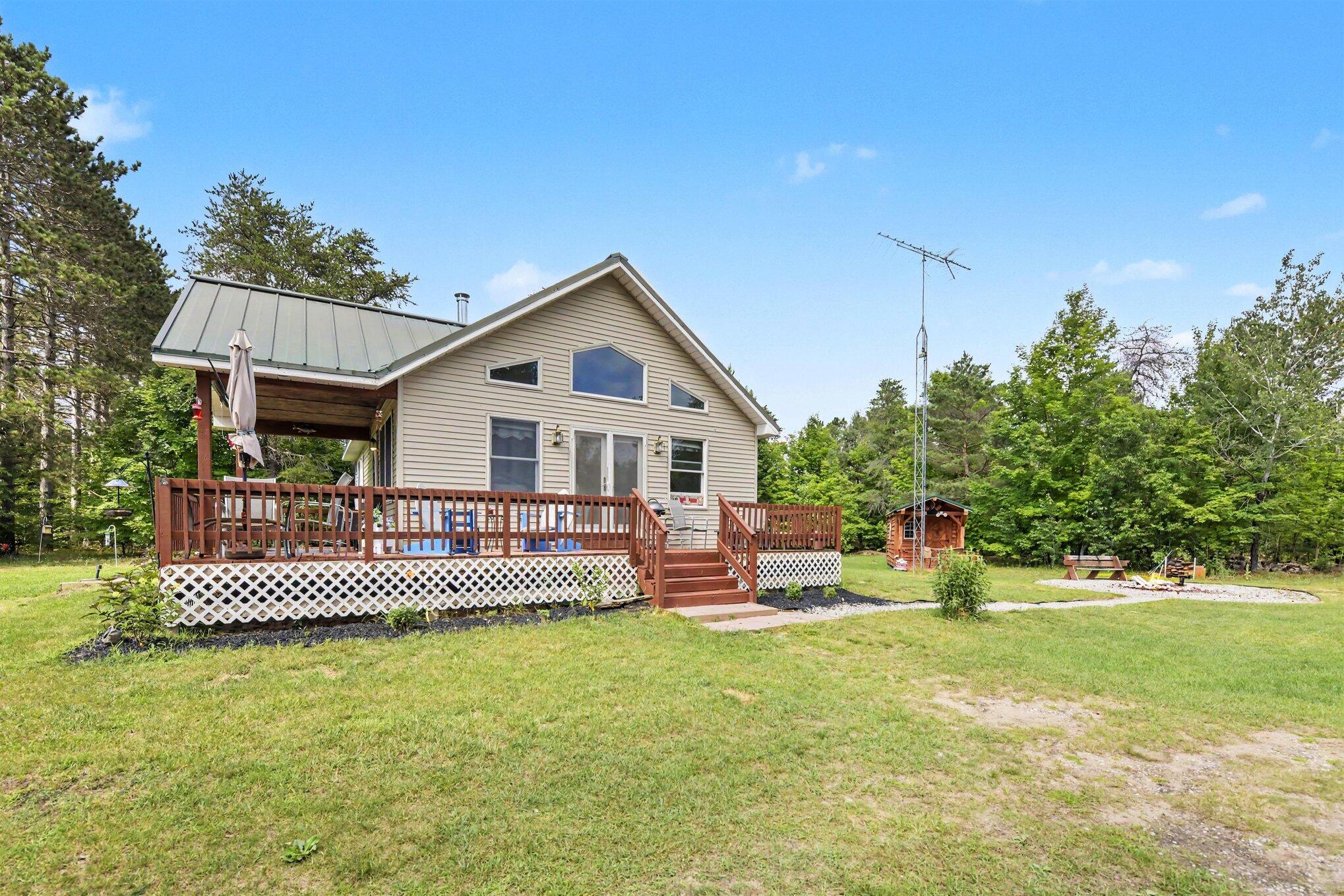 253 S Pine Tree Lane