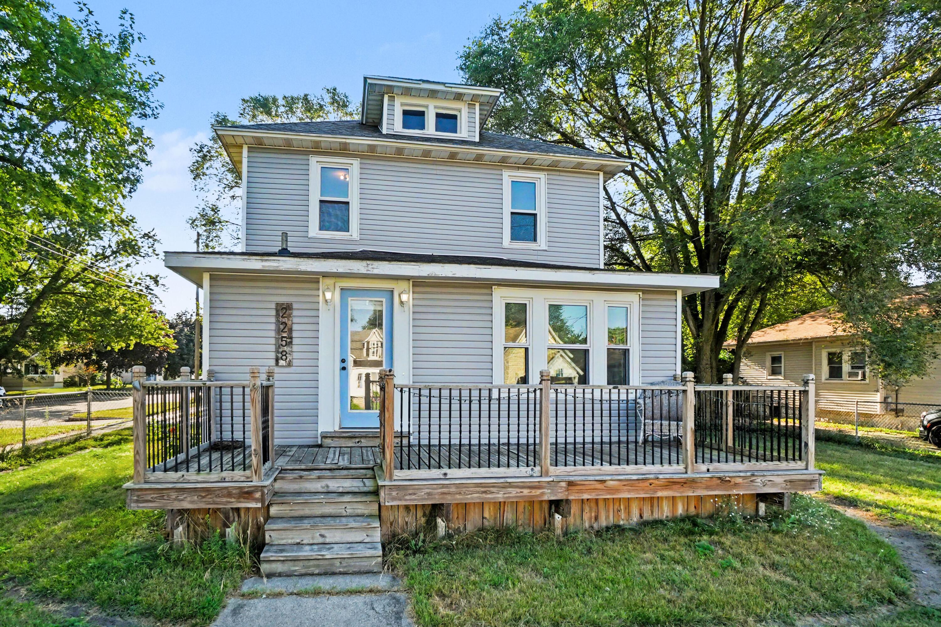 2258 Lincoln Street