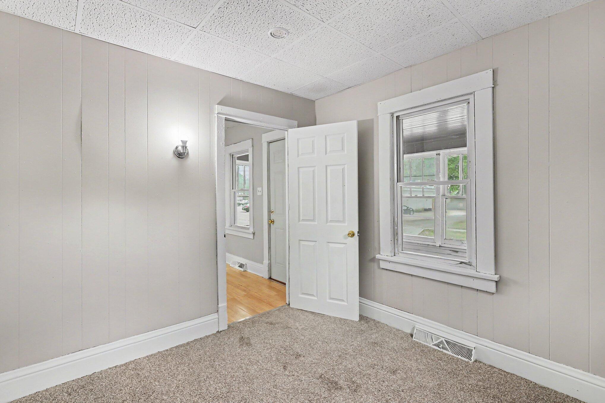 1768 Henry Street