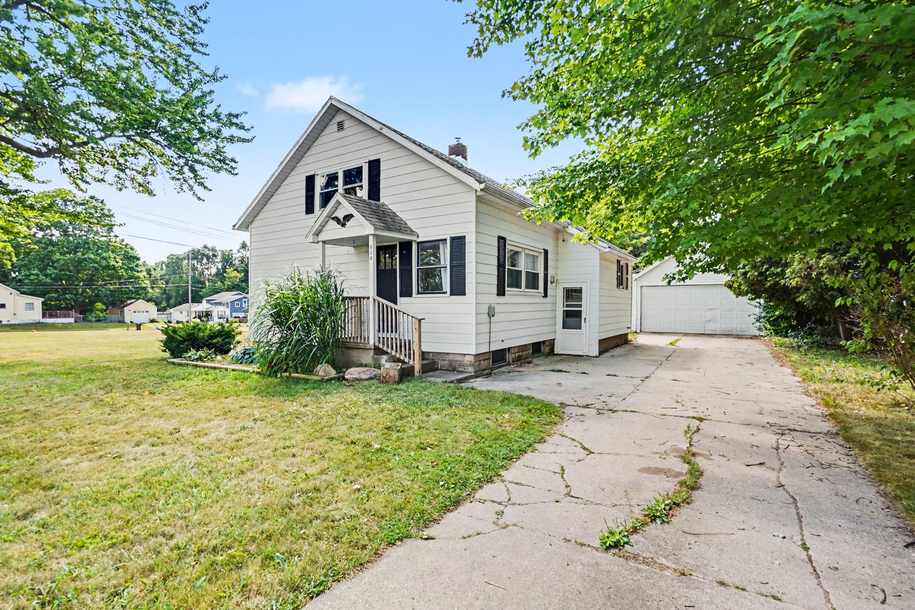 816 State Street