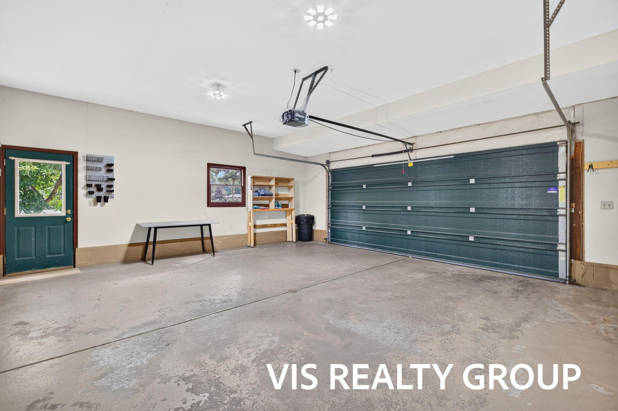 7645 Carefree Drive