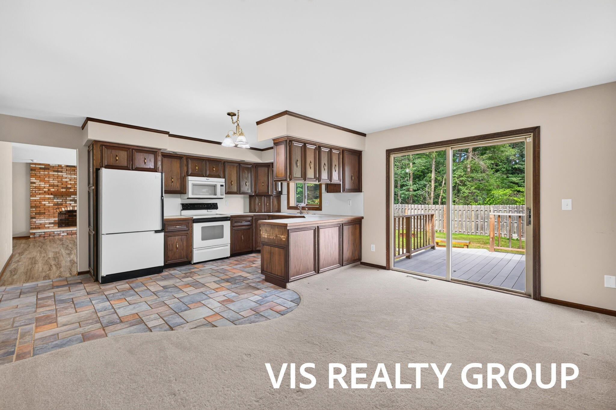 7645 Carefree Drive