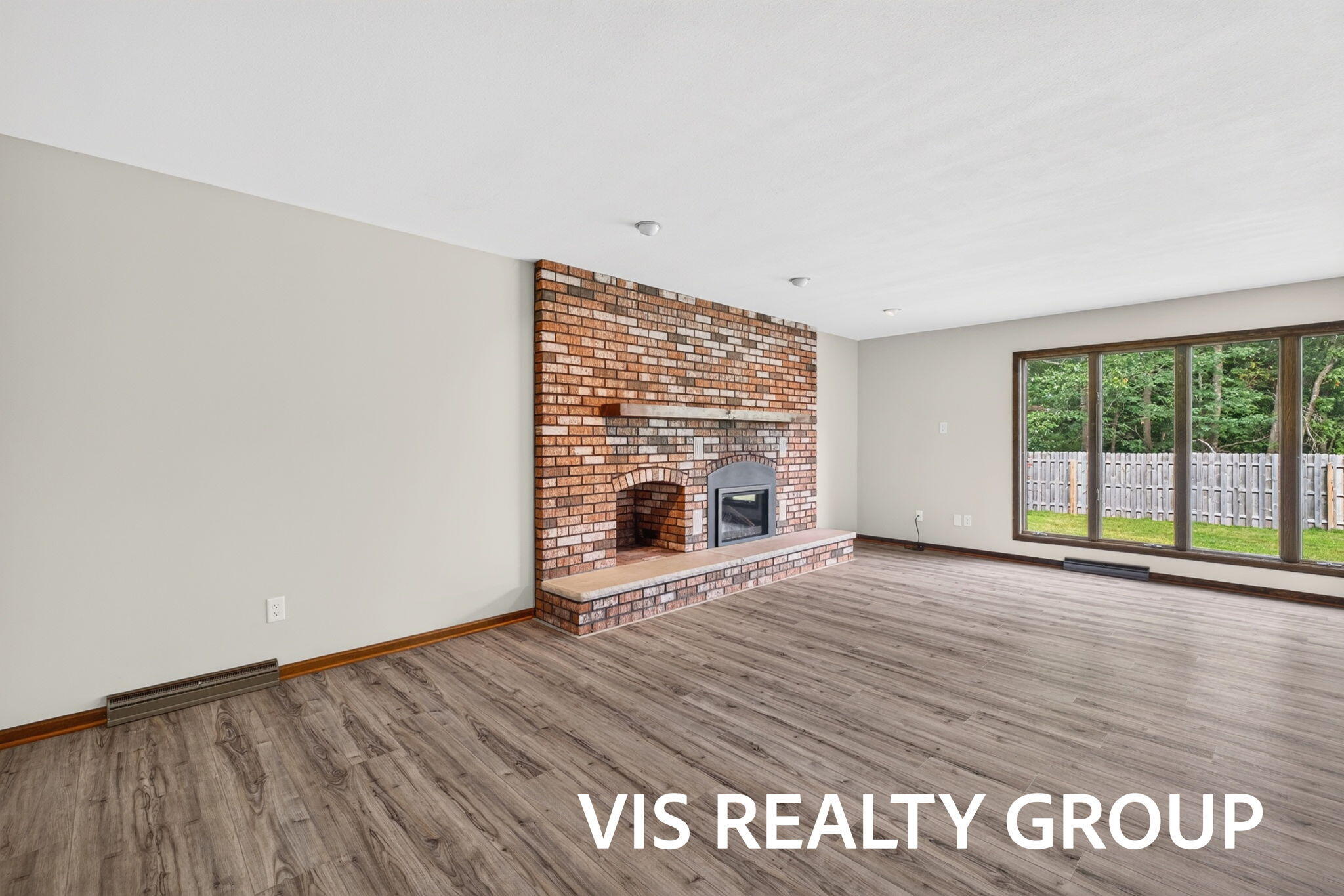 7645 Carefree Drive
