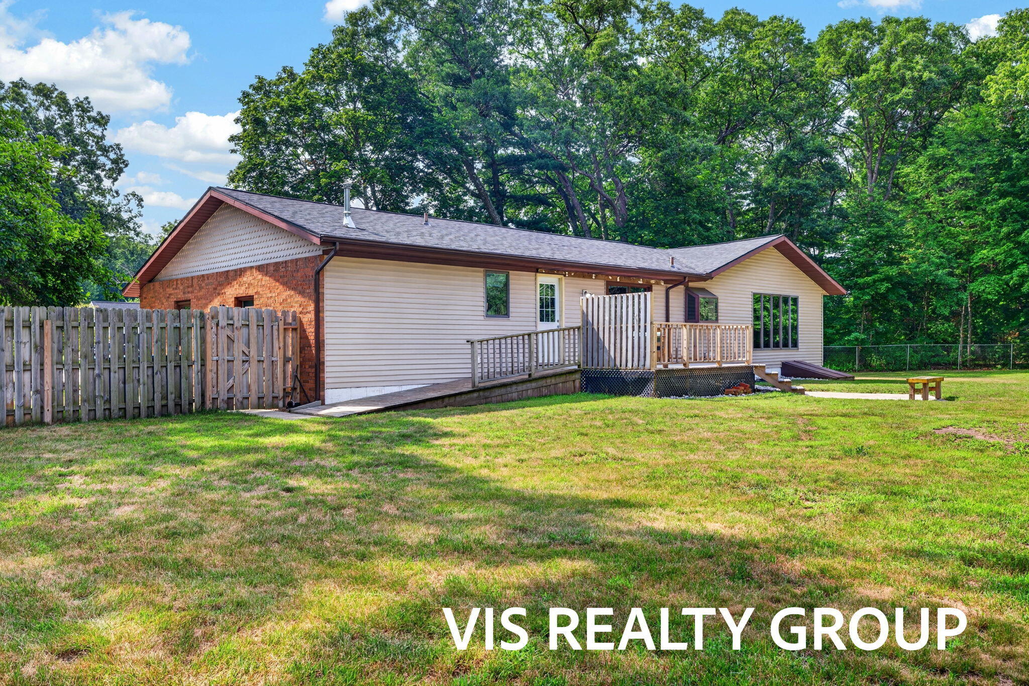 7645 Carefree Drive