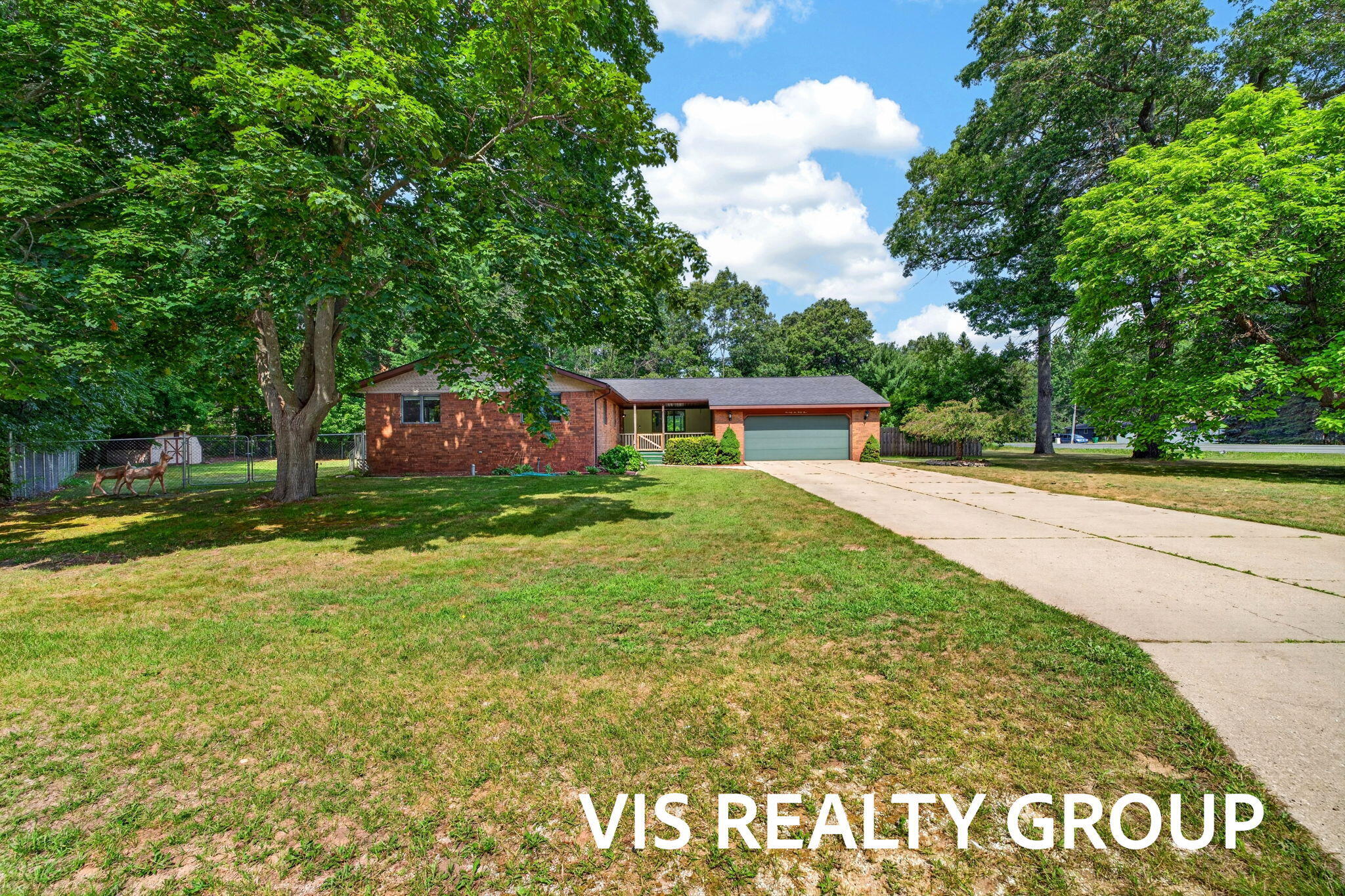 7645 Carefree Drive