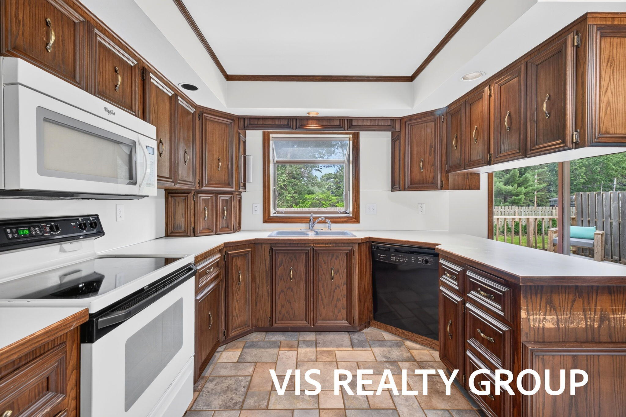 7645 Carefree Drive