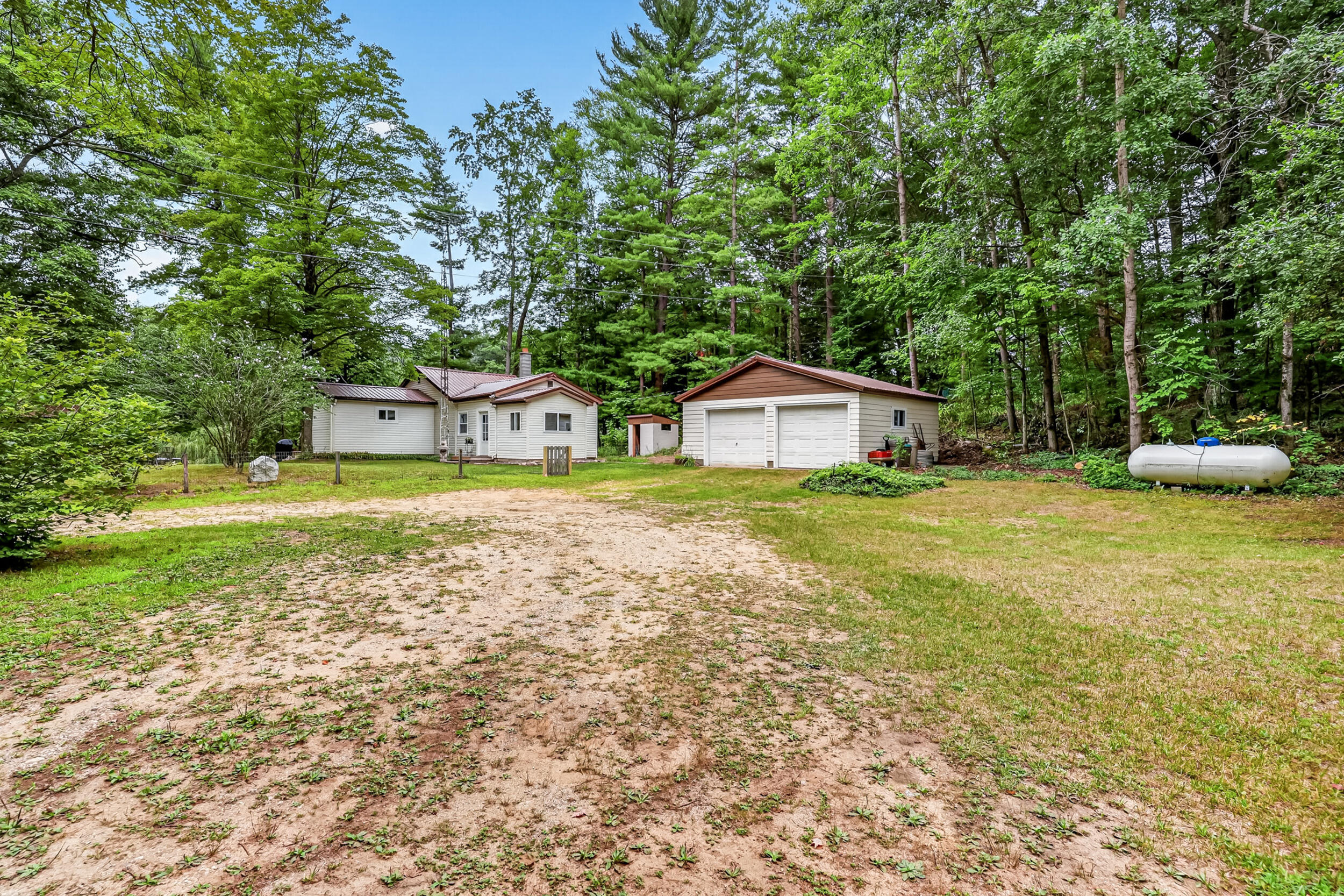 7784 E Saint Huberts Trail