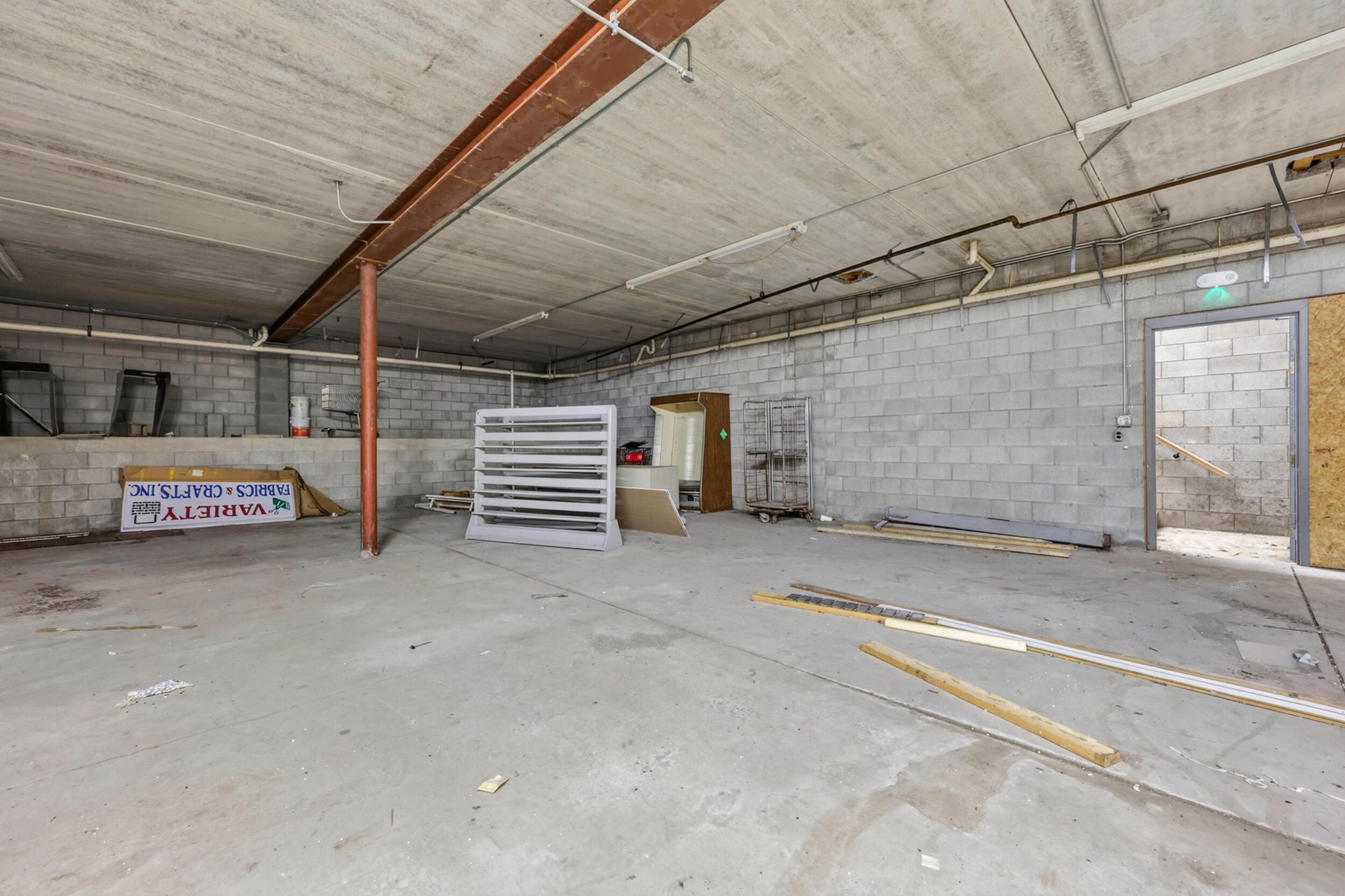 1006 E Colby Street
