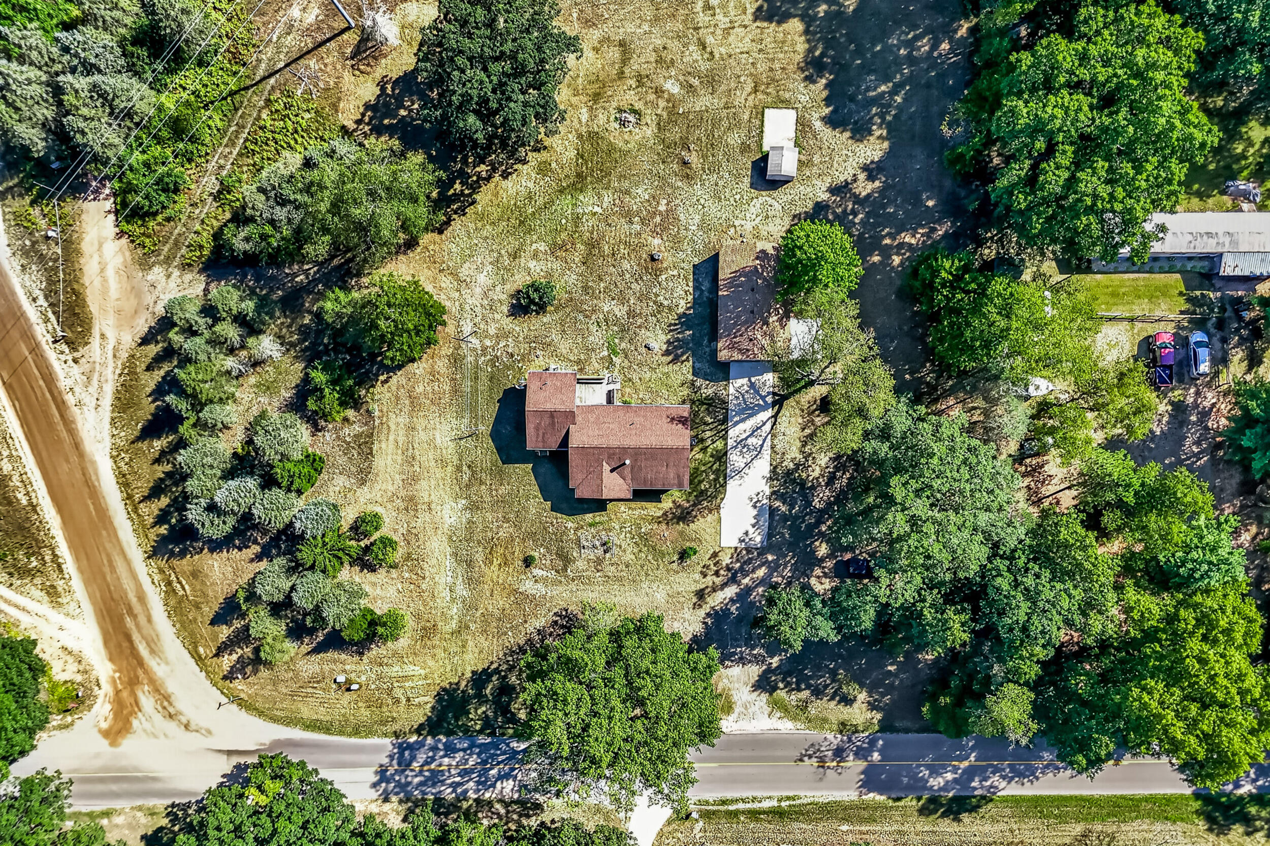 2465 E Arthur Road